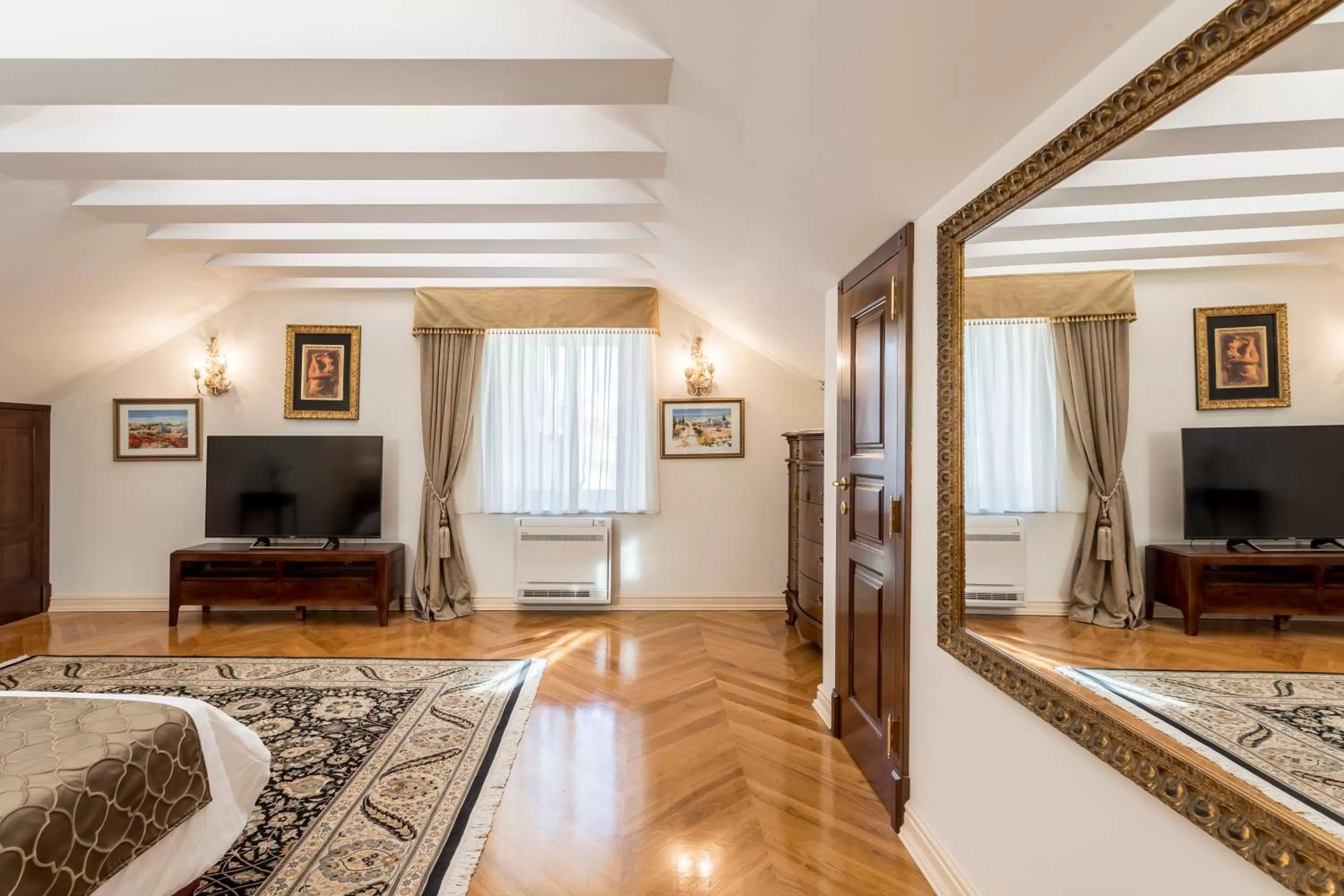 Bedroom in Villa Nepos Hotel