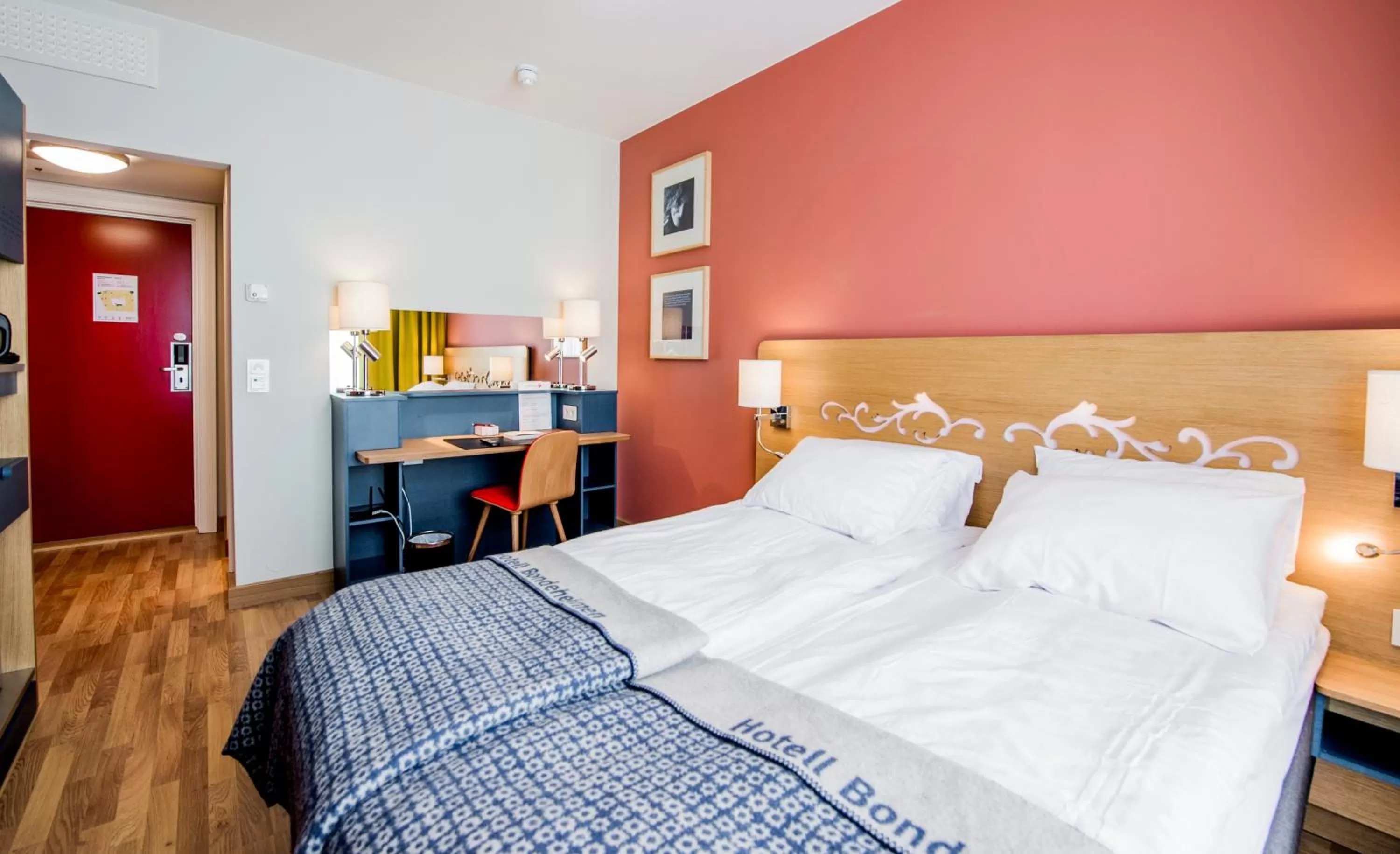 Bedroom, Bed in Hotell Bondeheimen