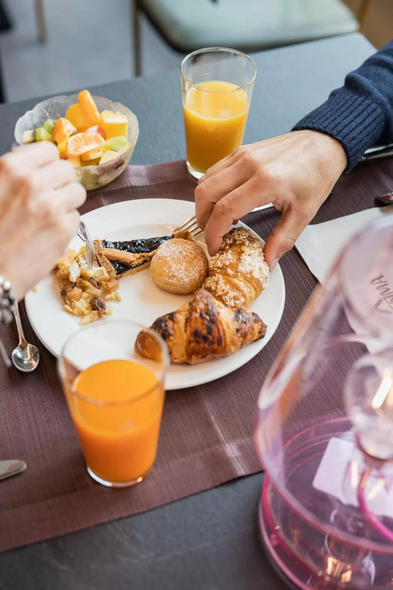 Food and drinks in Olimpia Hotel