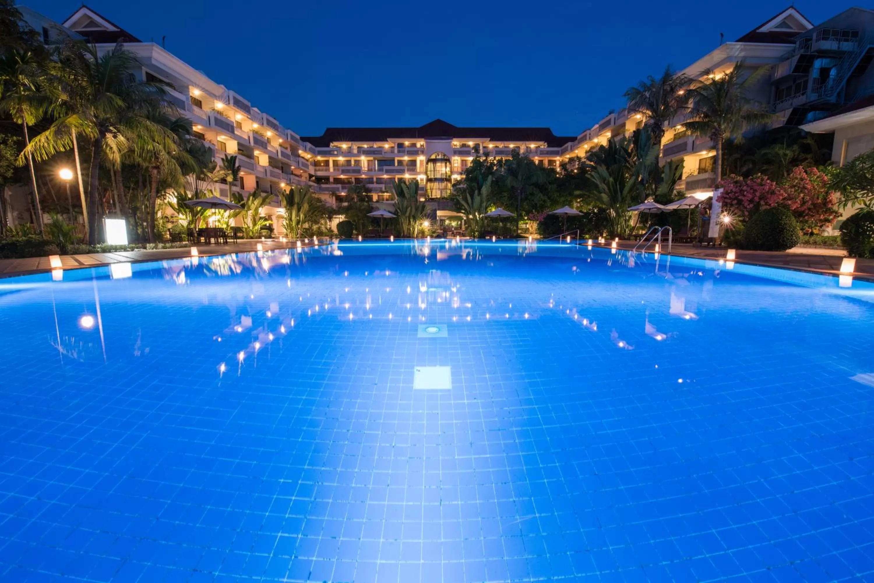 Swimming pool in Angkor Century Resort & Spa