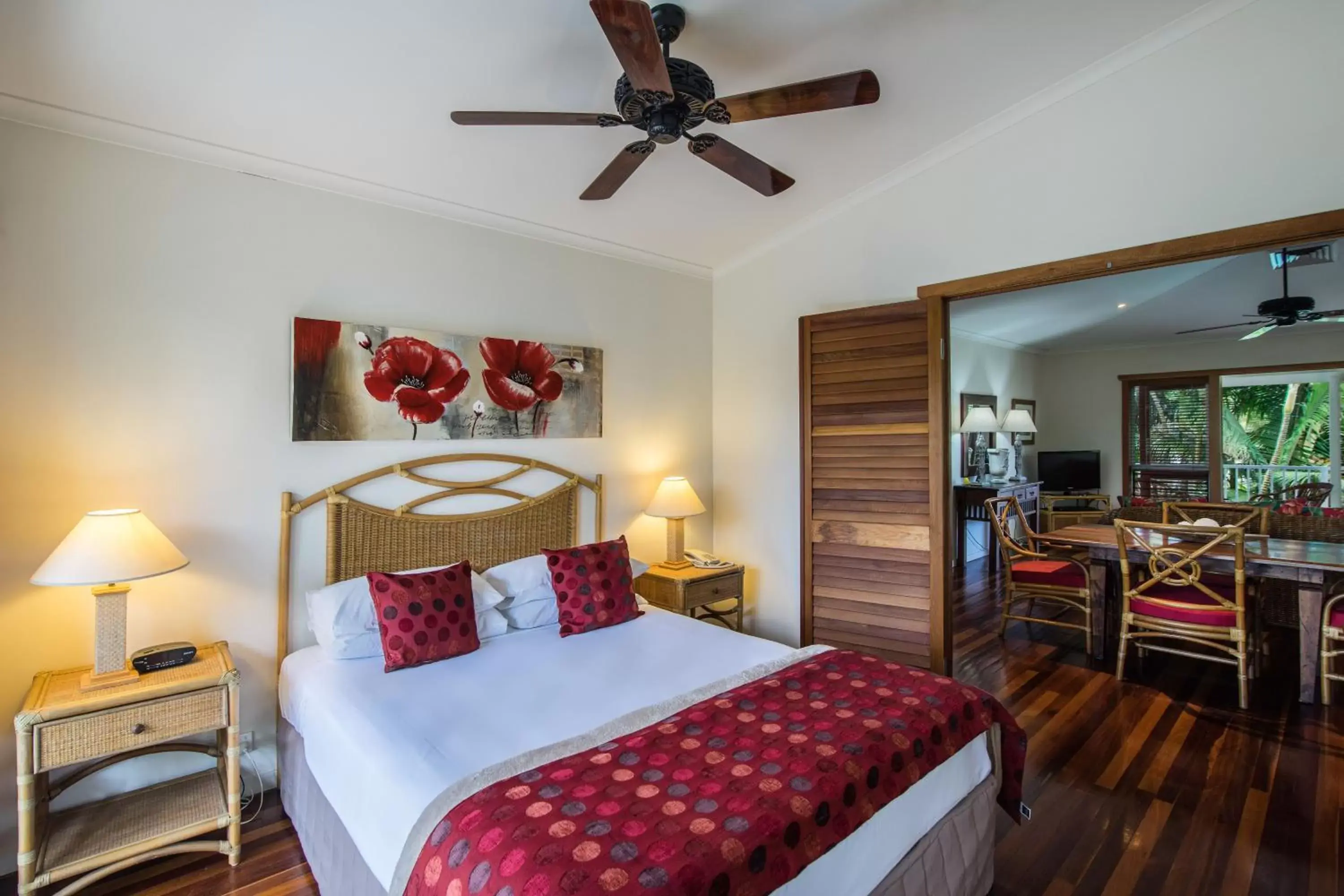 One-Bedroom Apartment in South Pacific Resort & Spa Noosa One-Bedroom Apartment in South Pacific Resort & Spa Noosa