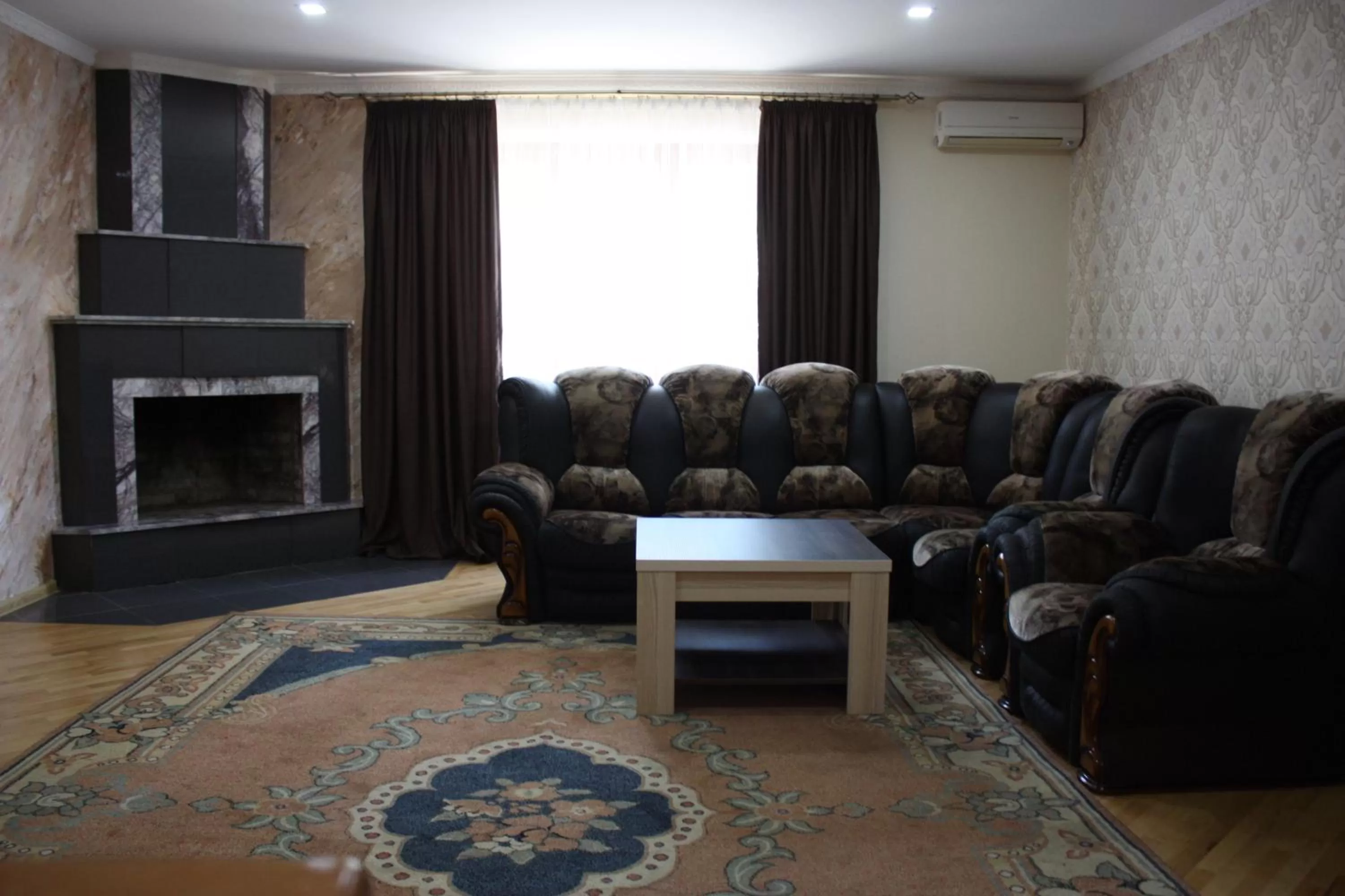 TV and multimedia, Seating Area in Paradise Hotel