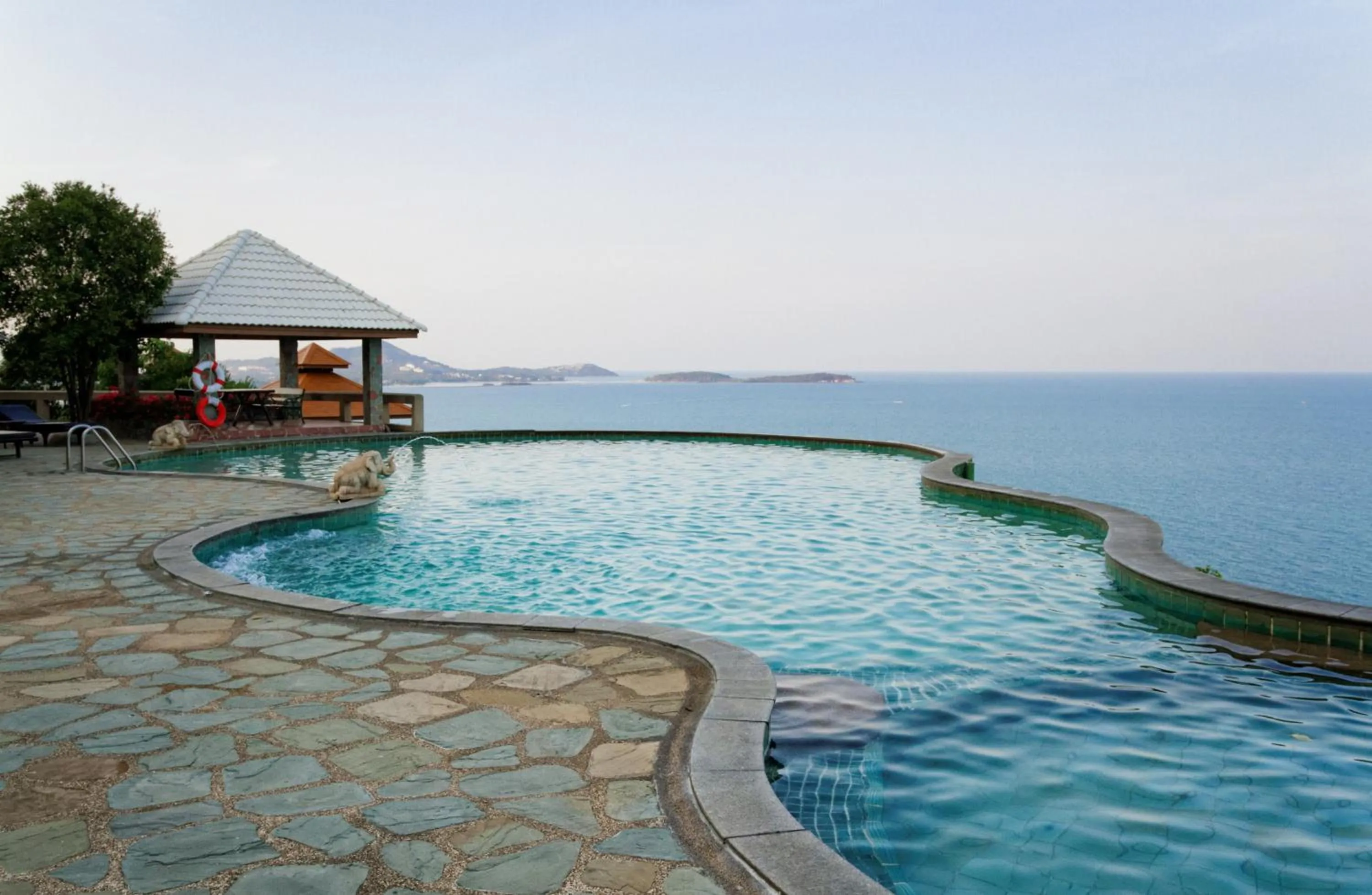 Swimming pool in Samui Bayview Resort & Spa - SHA Plus