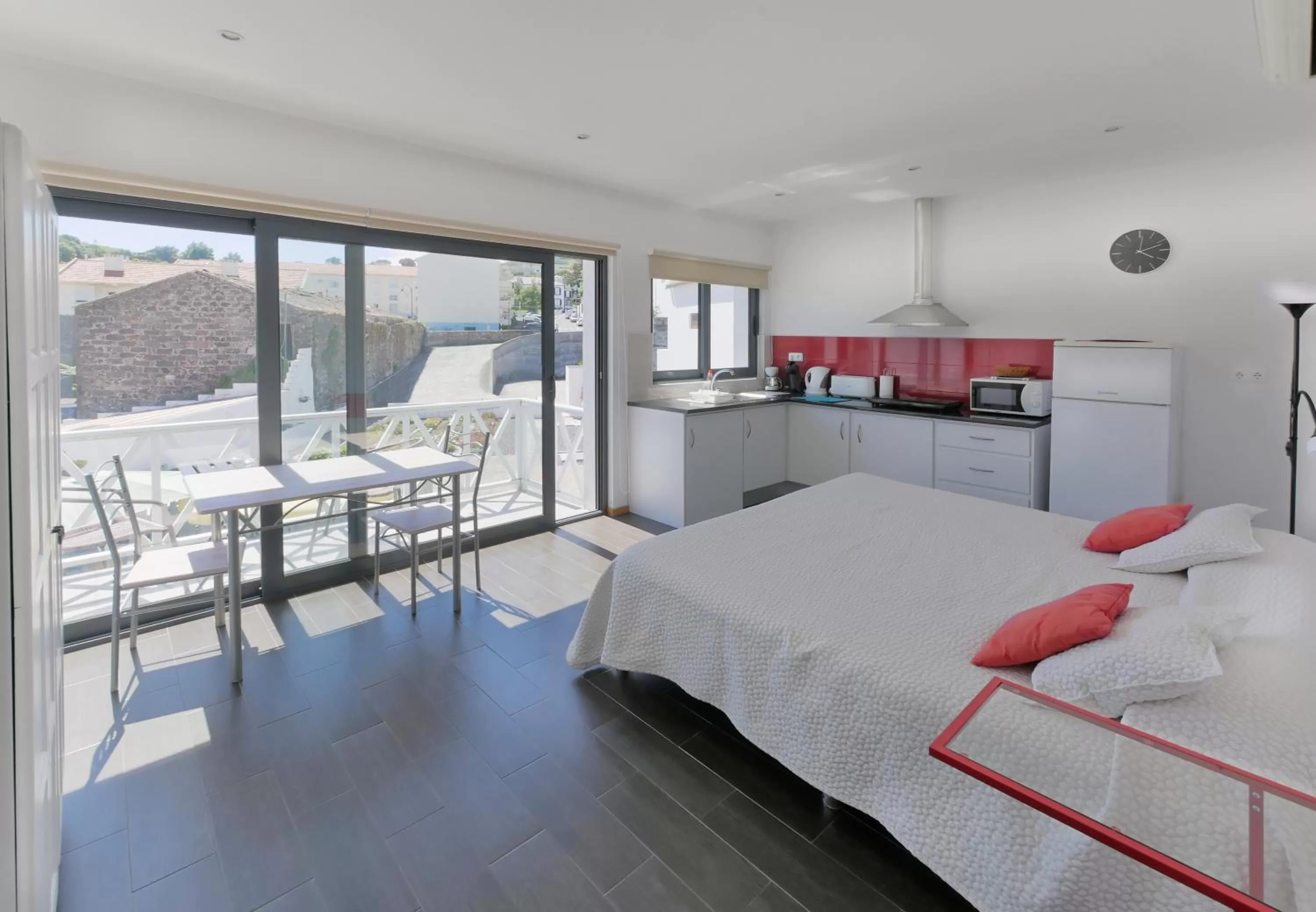 Bed in Faial Marina Apartments 1