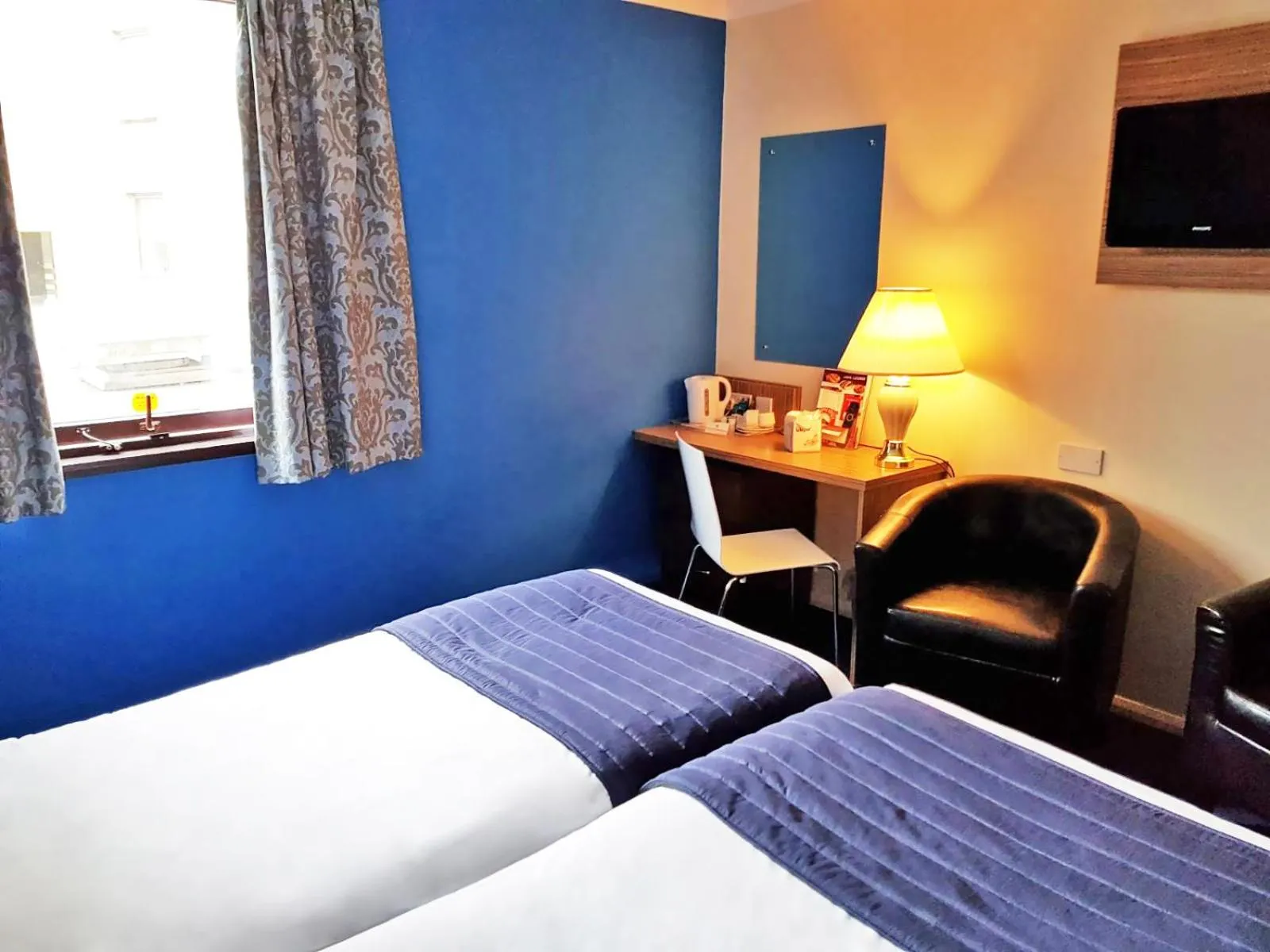 Twin Room in Britannia Edinburgh Hotel