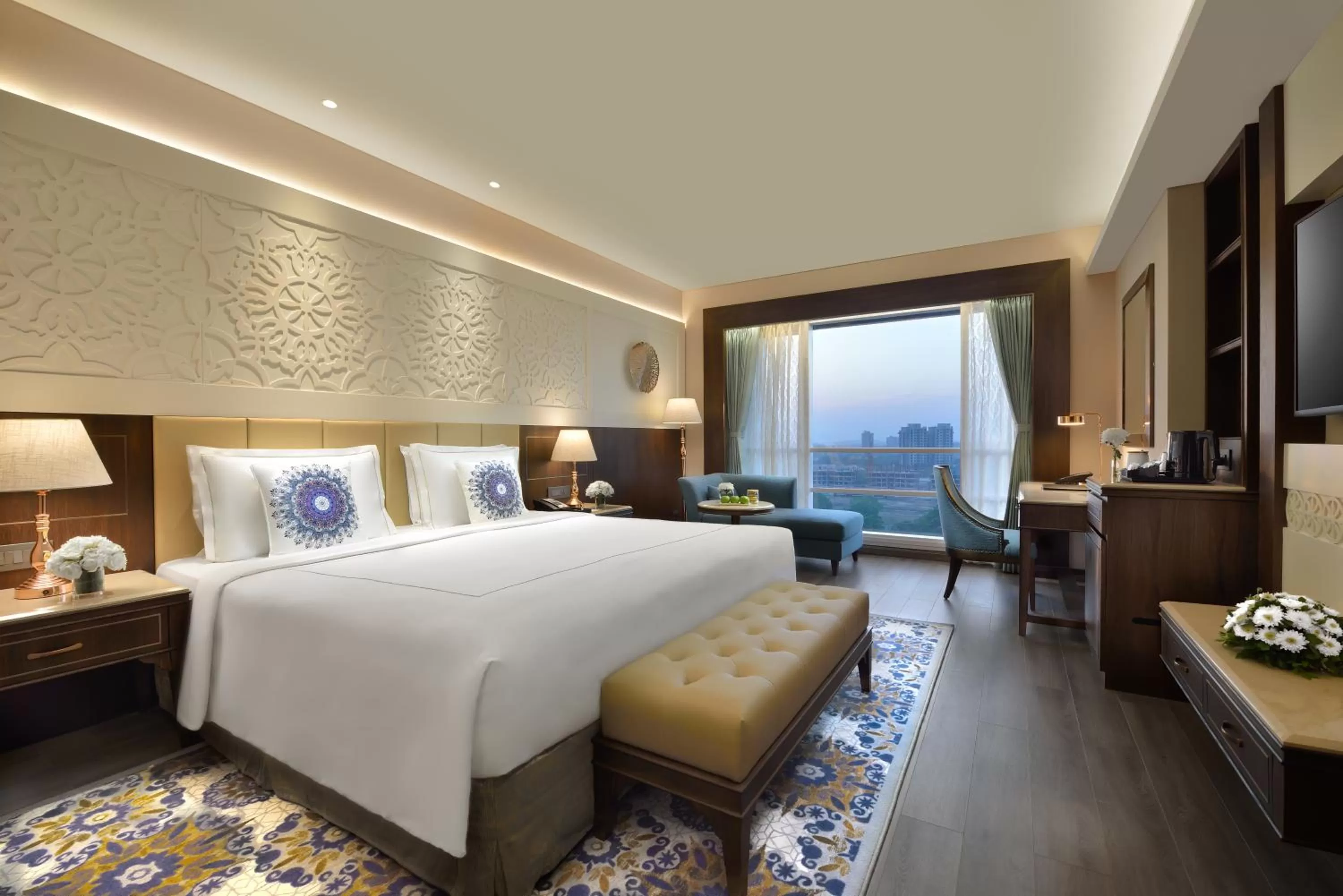 Bedroom, Bed in Taj Skyline Ahmedabad