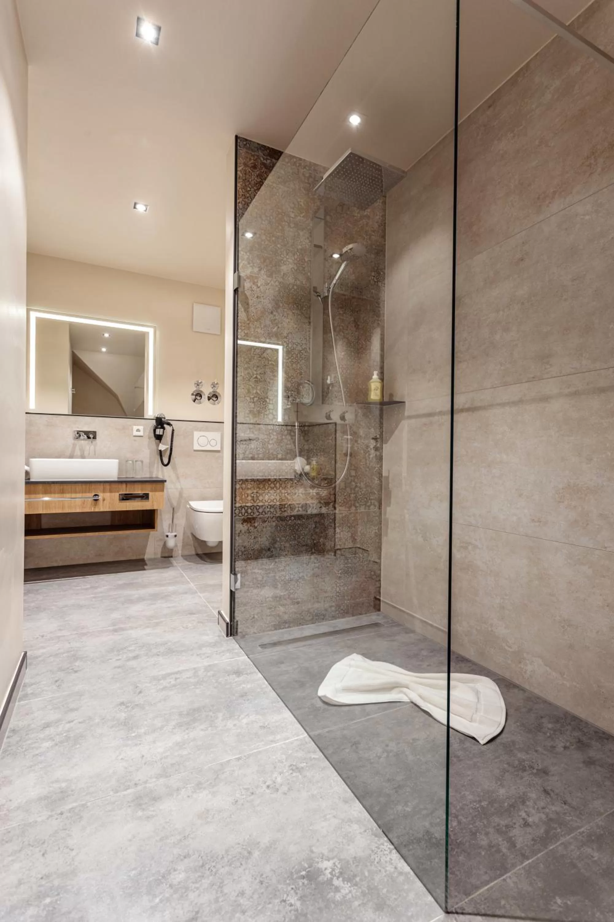 Hotel & Restaurant Rödersaal