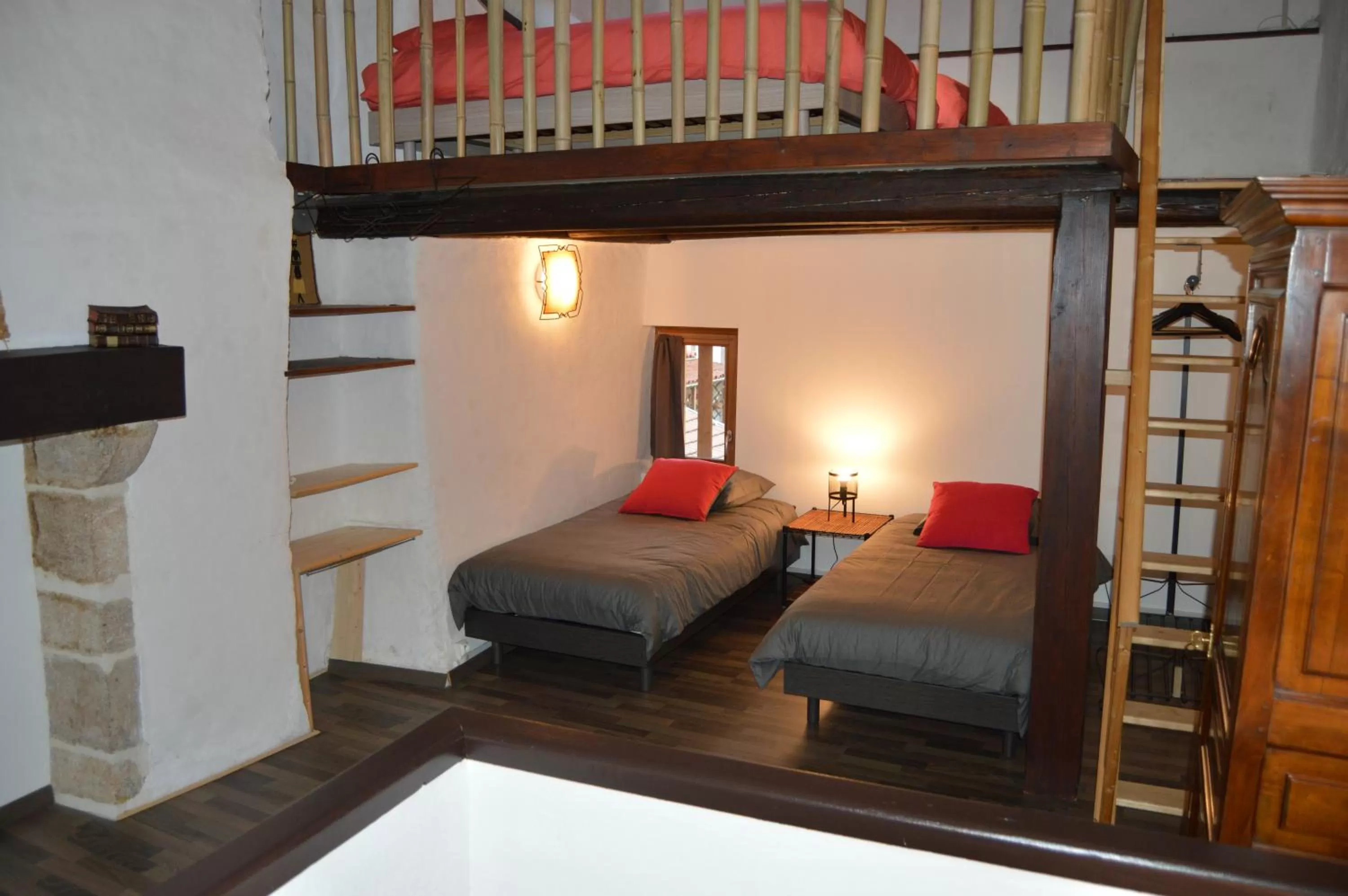 Photo of the whole room, Bed in Le gîte du Bessat