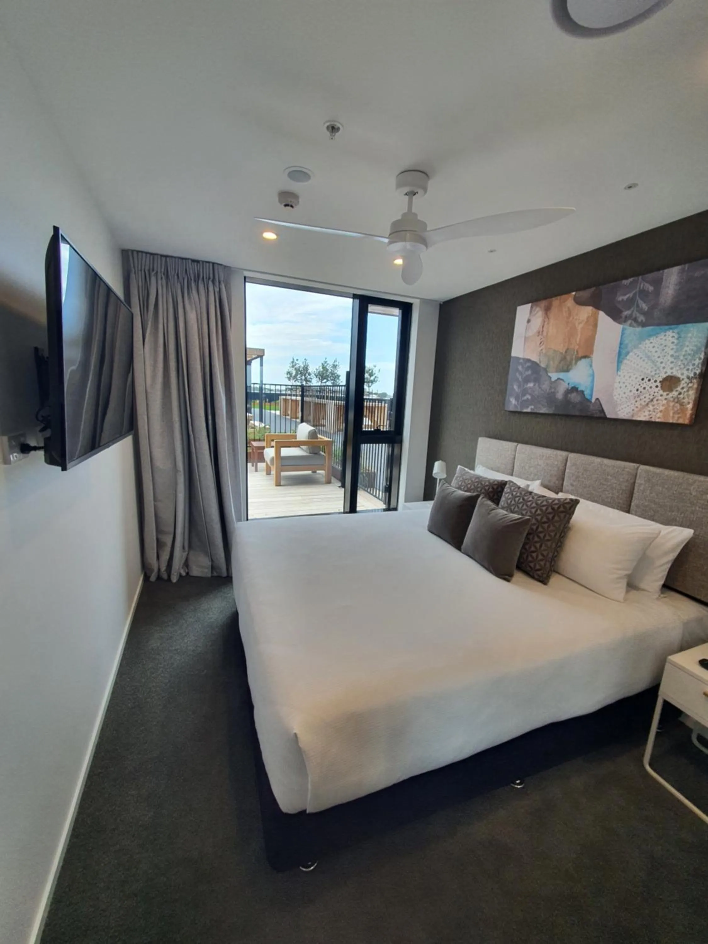 Bedroom, Bed in La Quinta by Wyndham Ellerslie Auckland