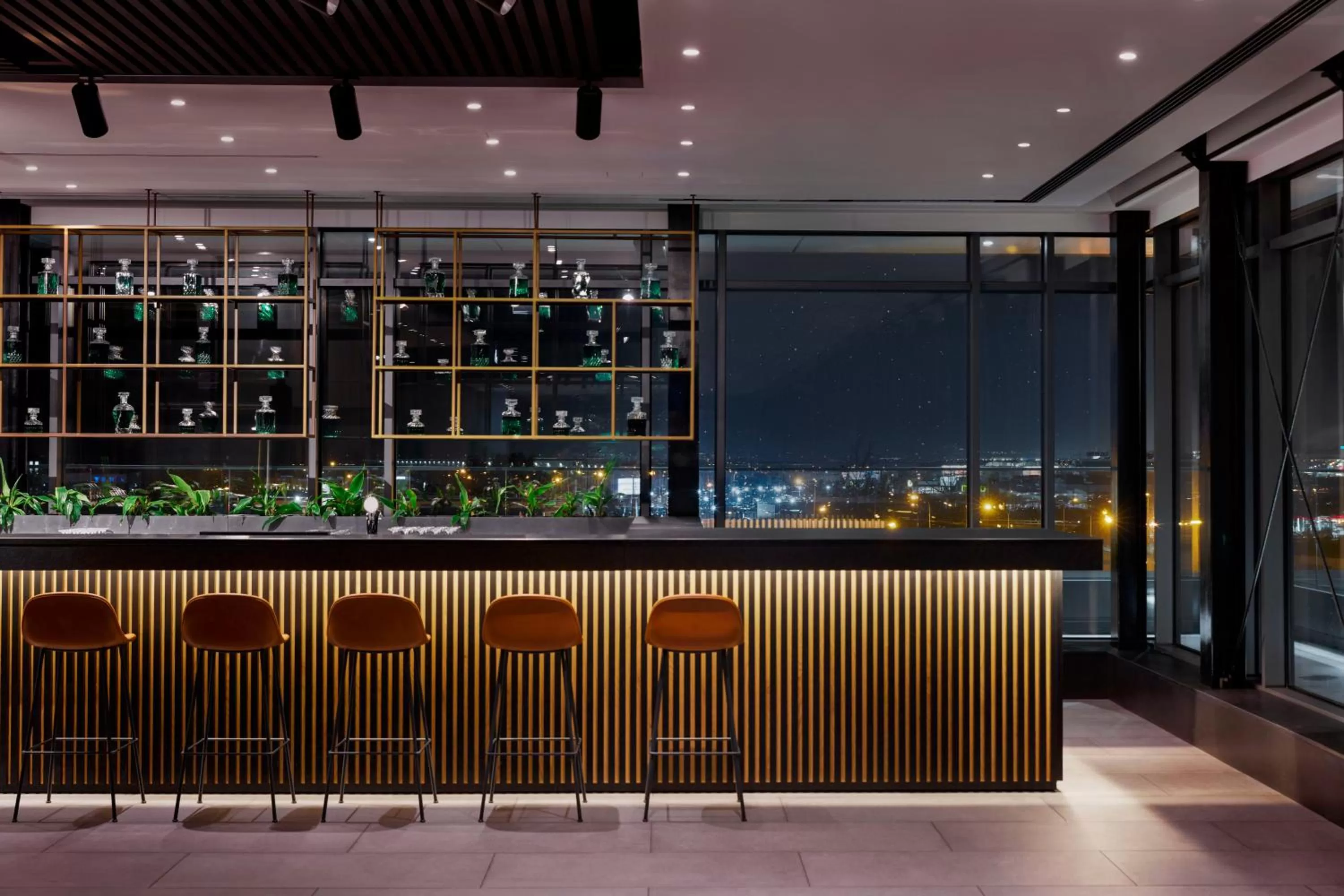 Lounge or bar in Q Hotel Plus Wrocław Bielany