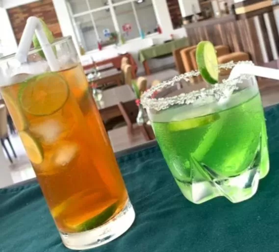 Restaurant/places to eat, Drinks in Kandy Rivers Edge Nature Resort