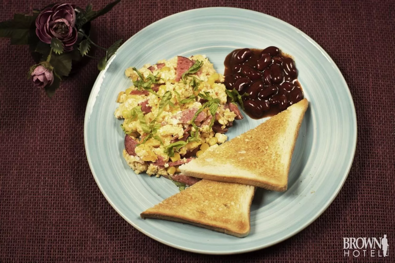 Breakfast, Food in Brown Hotel