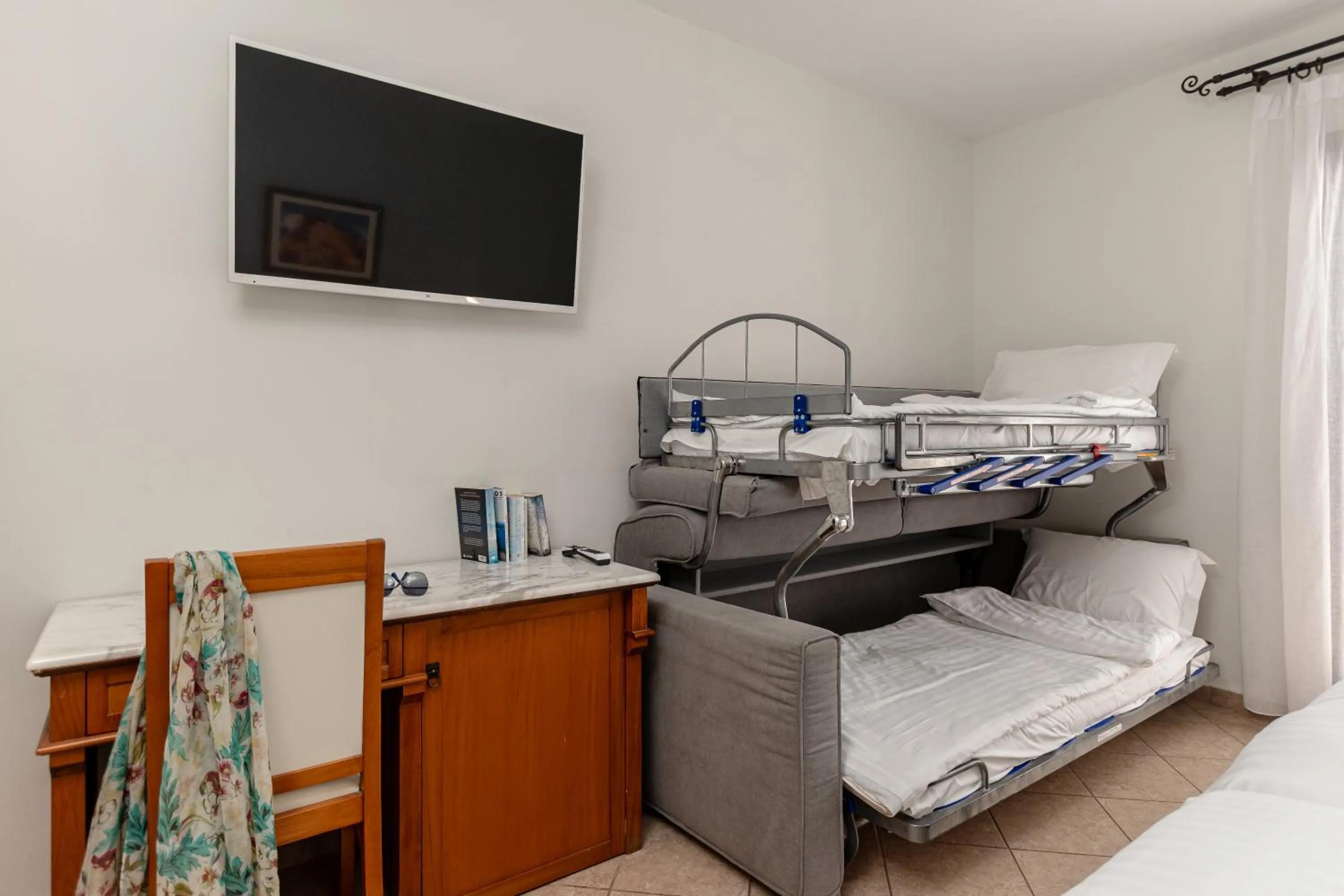 bunk bed in Naxos Resort Beach Hotel