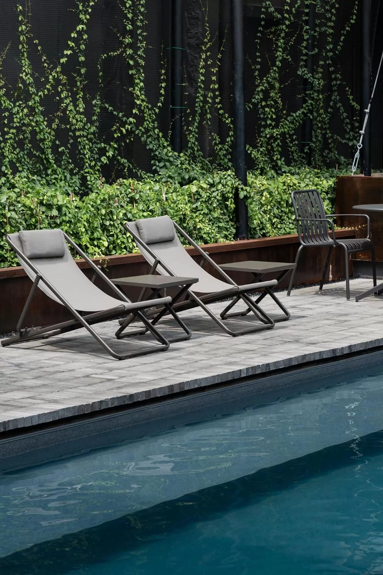 Swimming pool in Lilit Bang Lumphu Hotel