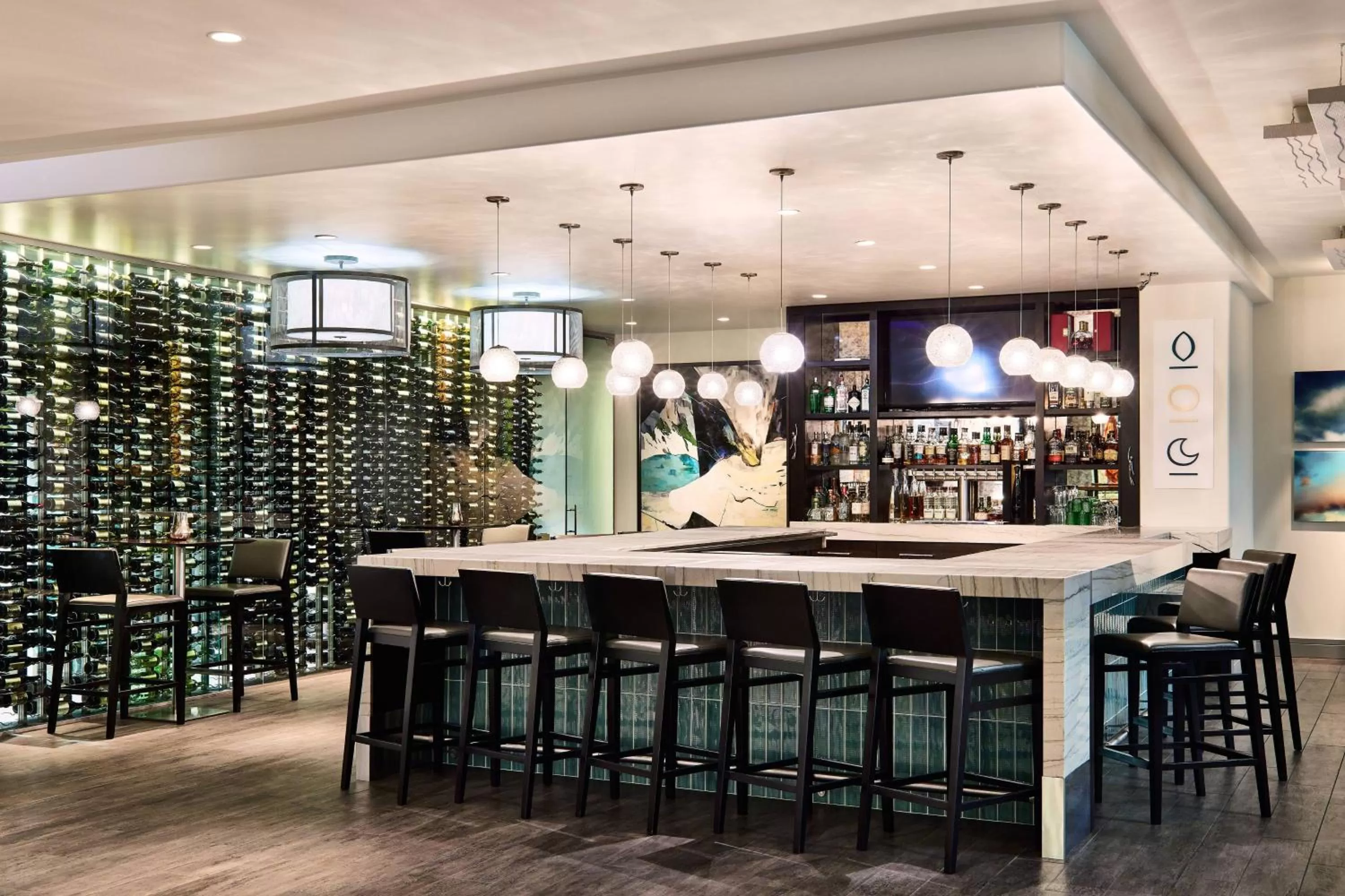 Lounge or bar in ADERO Scottsdale Resort, Autograph Collection