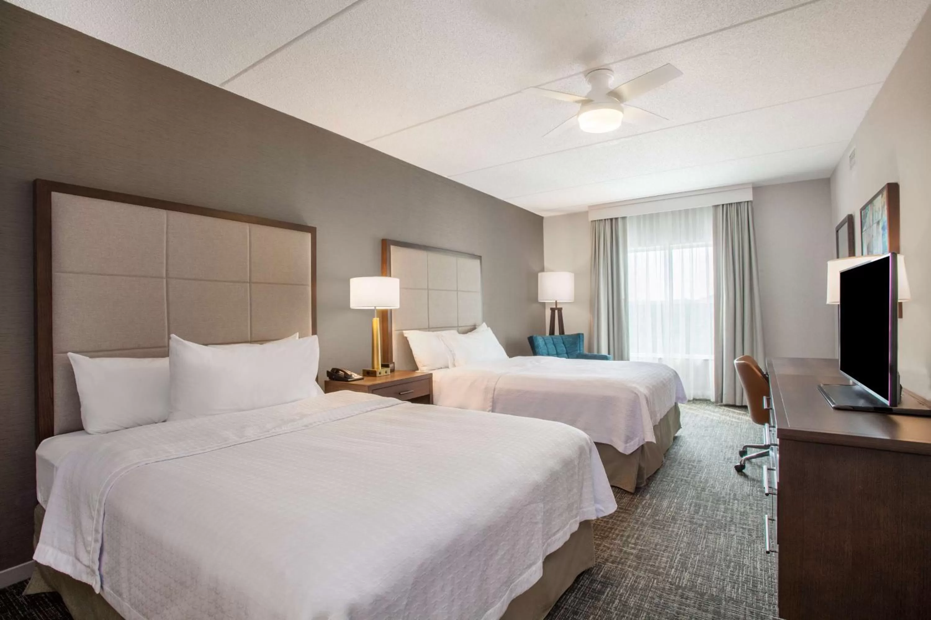 Bed in Homewood Suites By Hilton Saratoga Springs