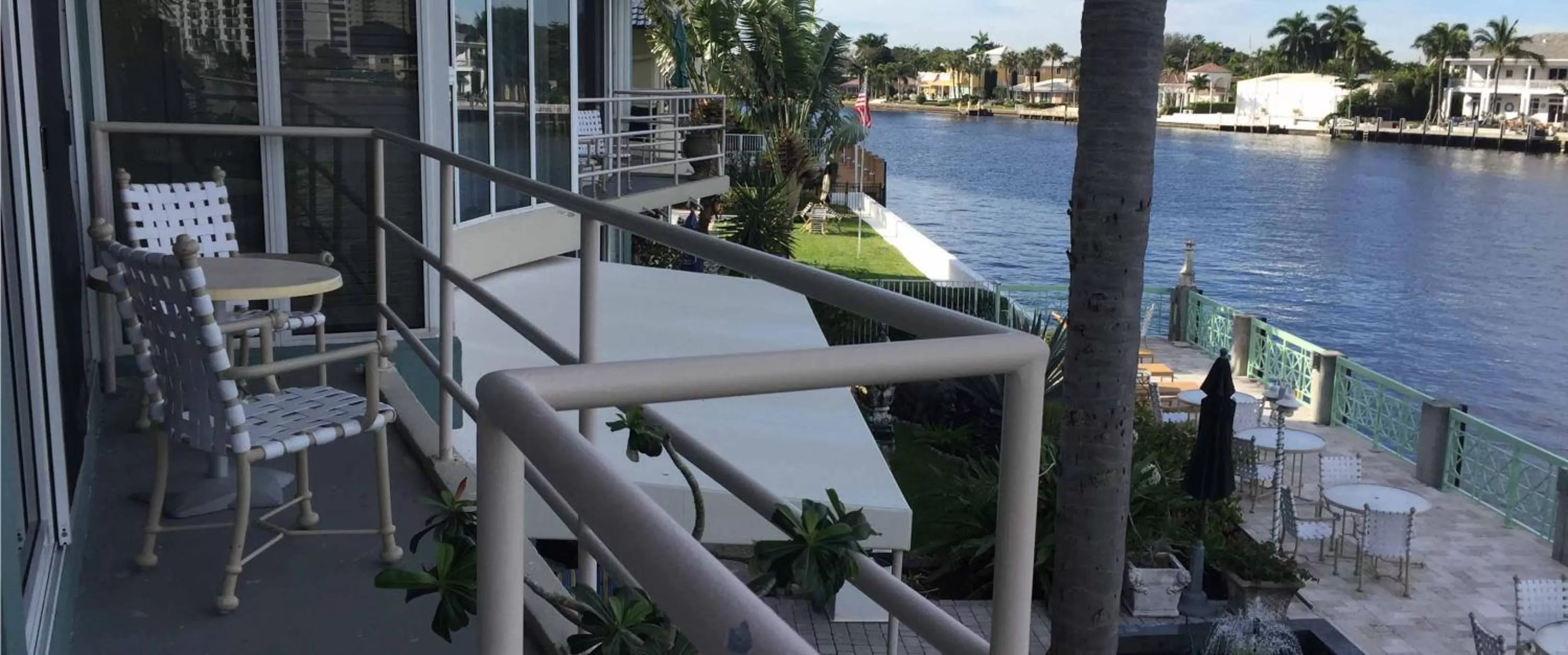 Balcony/Terrace in Manhattan Tower Apartment Hotel