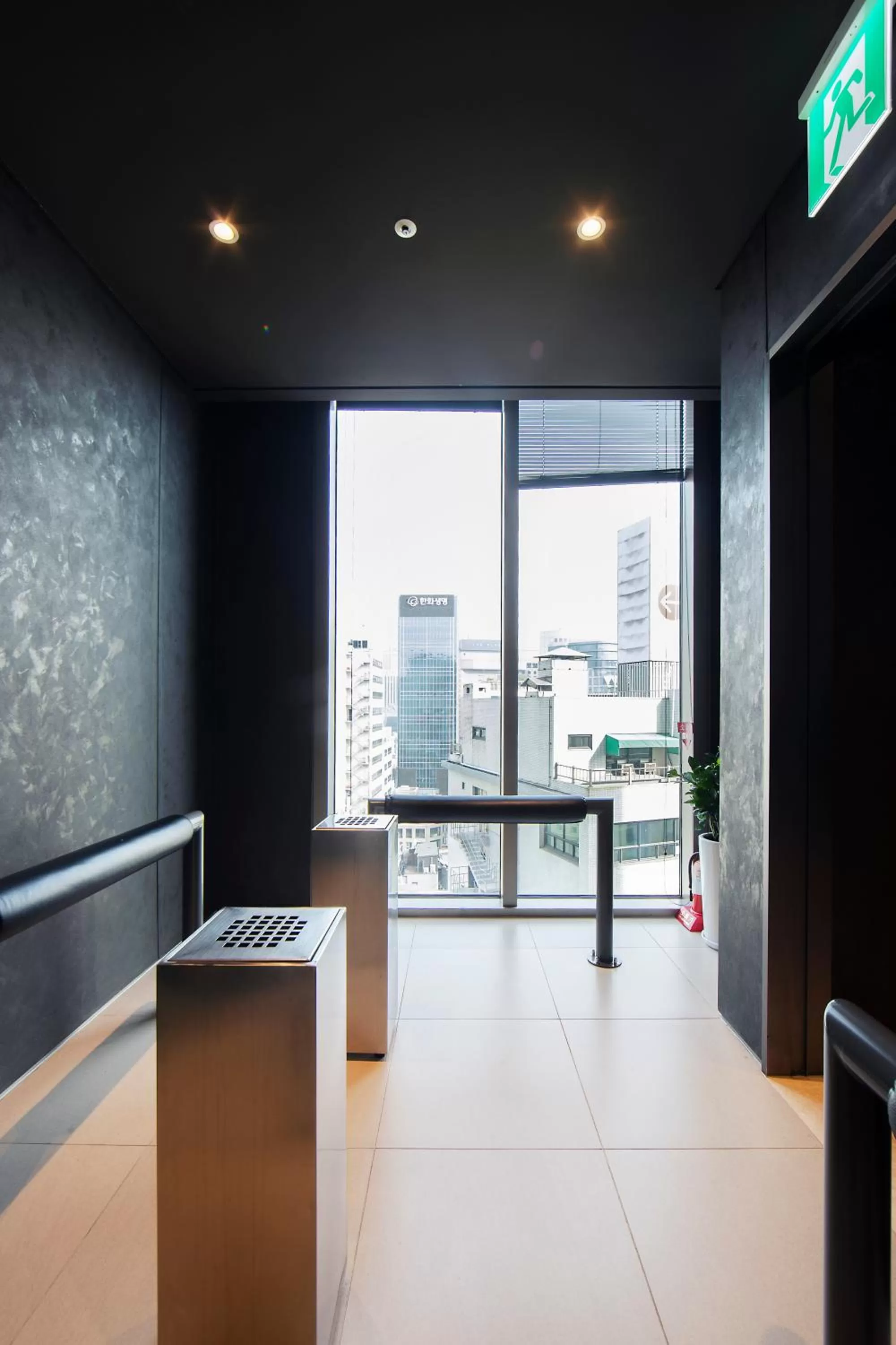 Decorative detail in Hotel Gracery Seoul