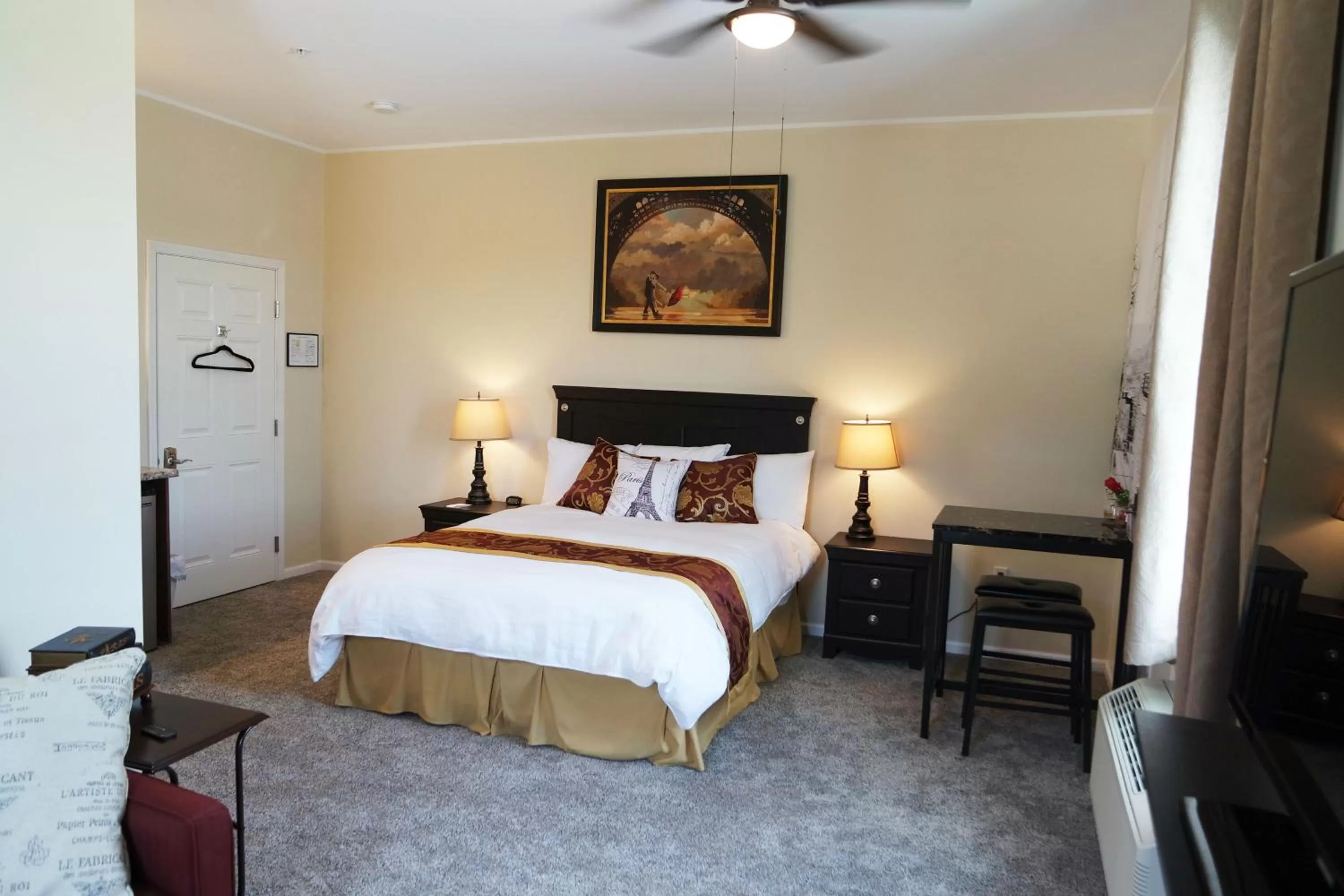 Bed in Deer Creek Winery at Brooks Estate