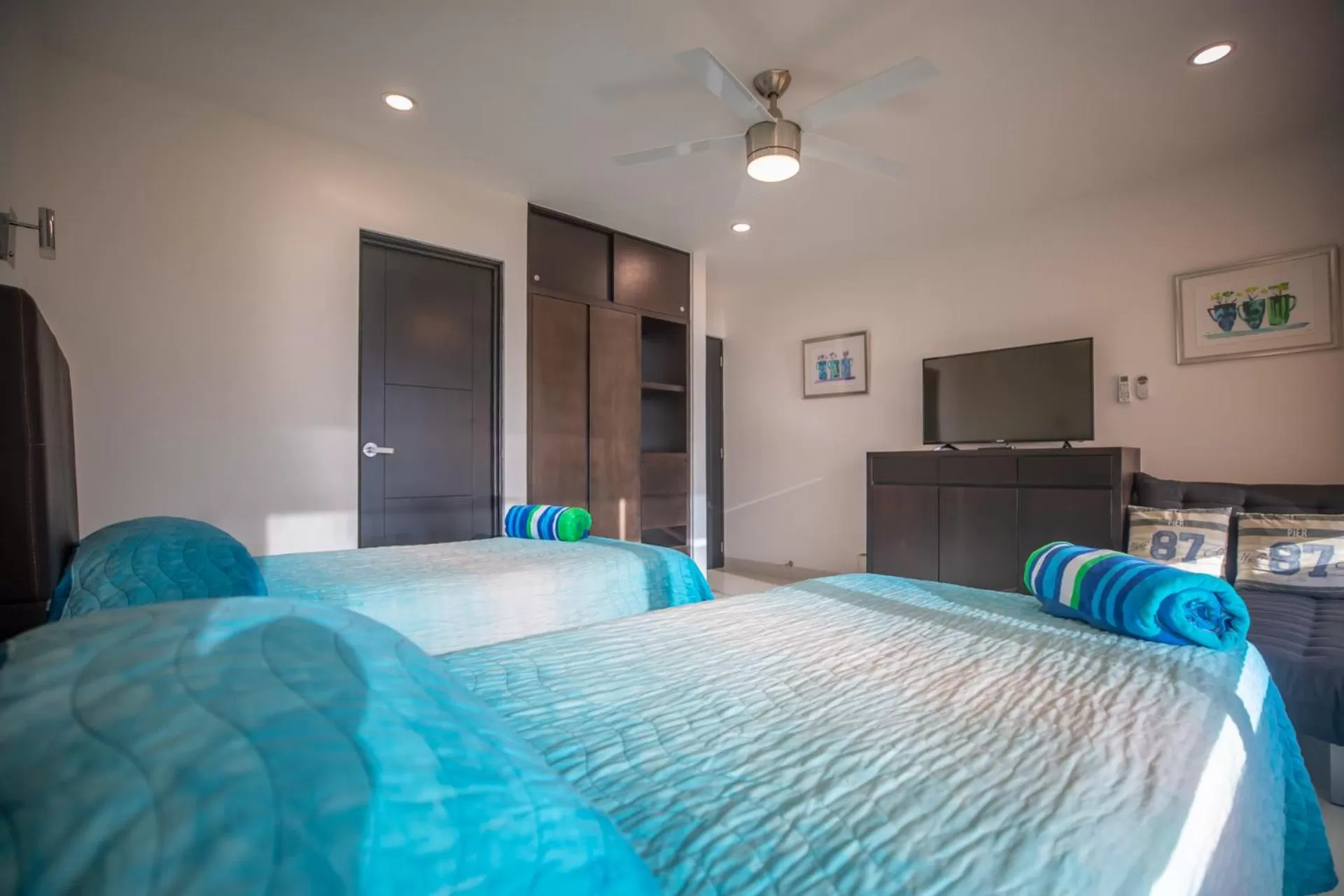 Bedroom, Bed in Beachfront Penthouses by LivIN Cancun