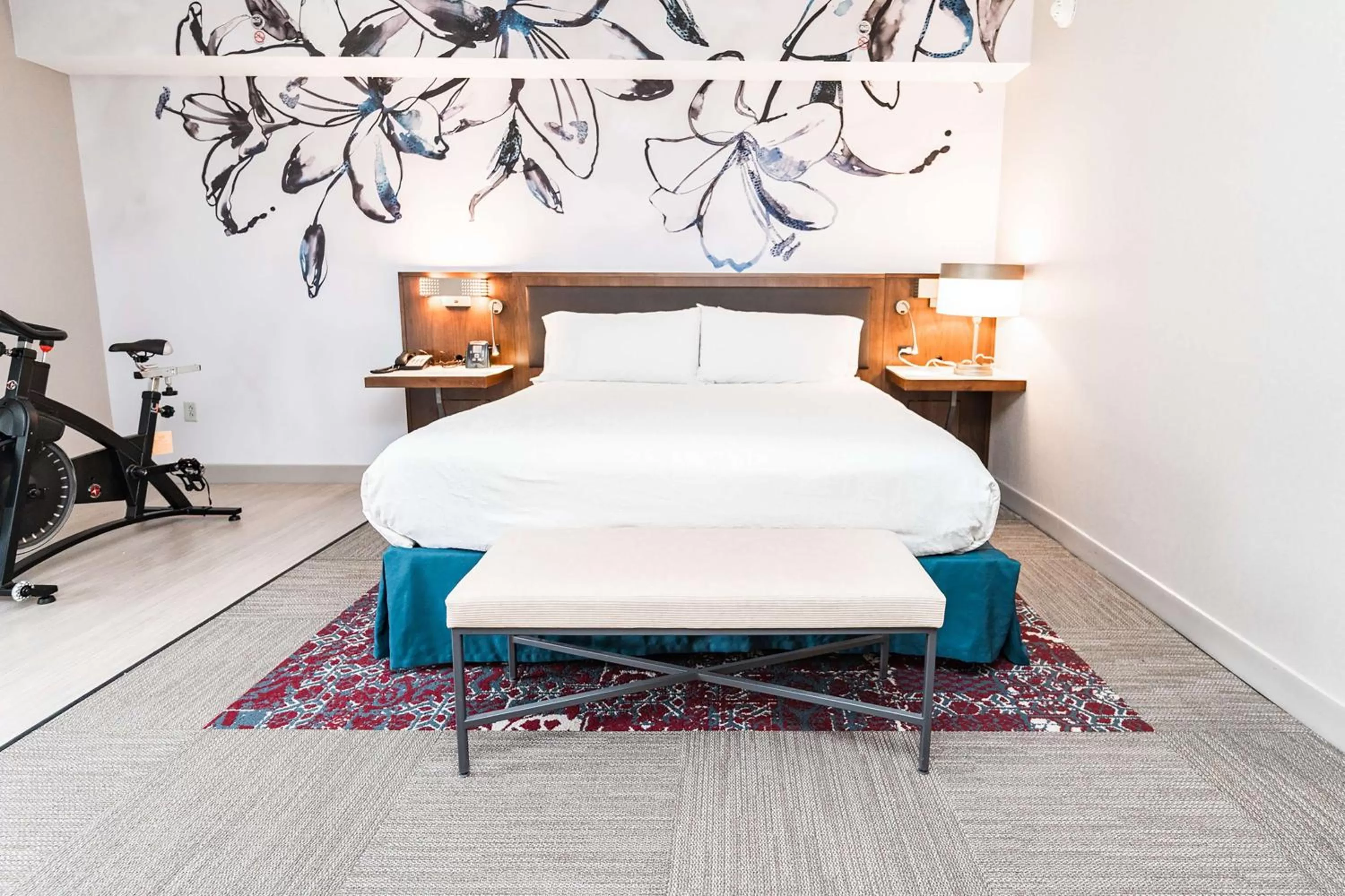 Bed in Hilton Garden Inn Fairfax