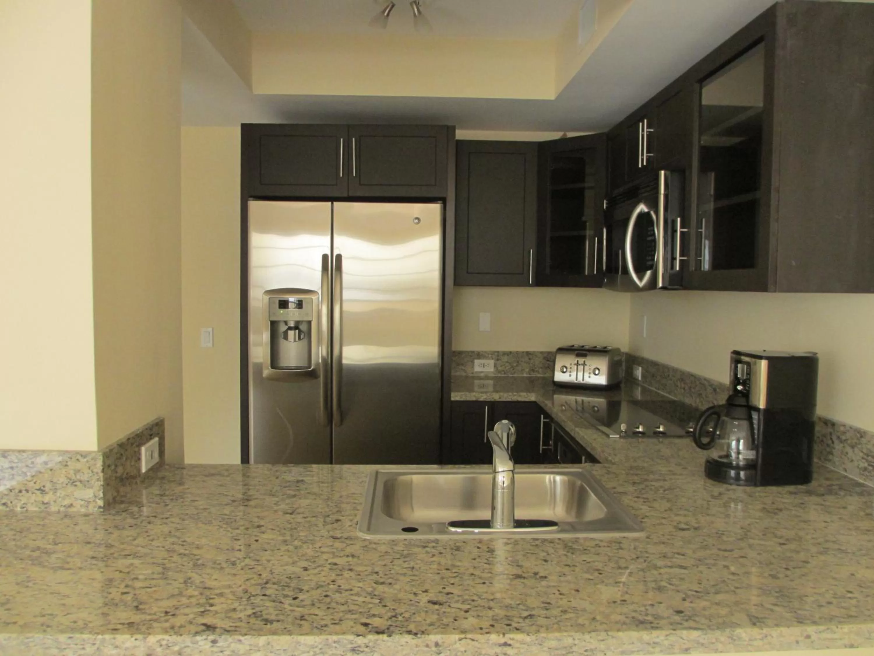 Kitchen or kitchenette in Westover Arms Hotel