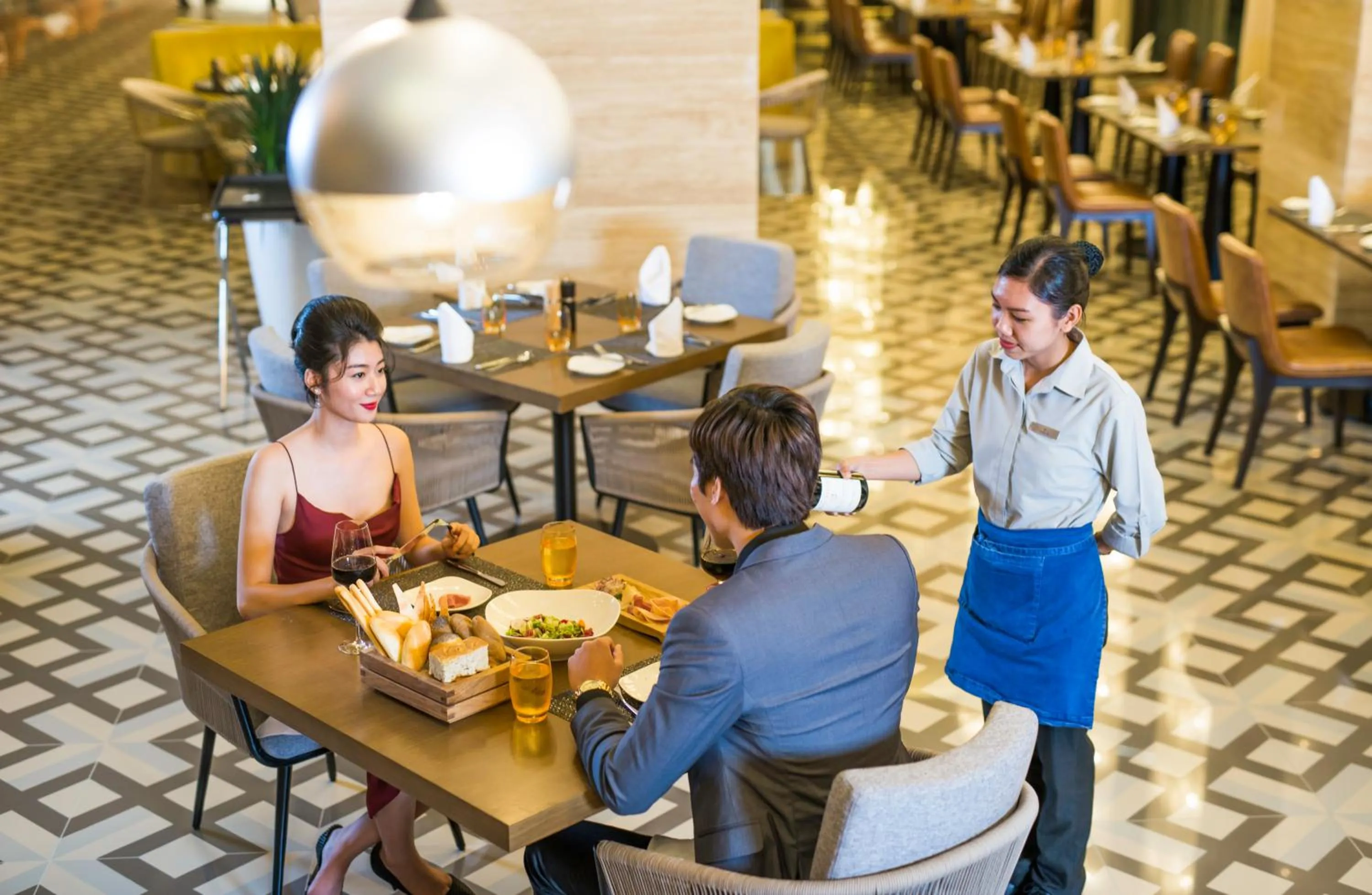 Restaurant/places to eat in Radisson Blu Resort Phu Quoc