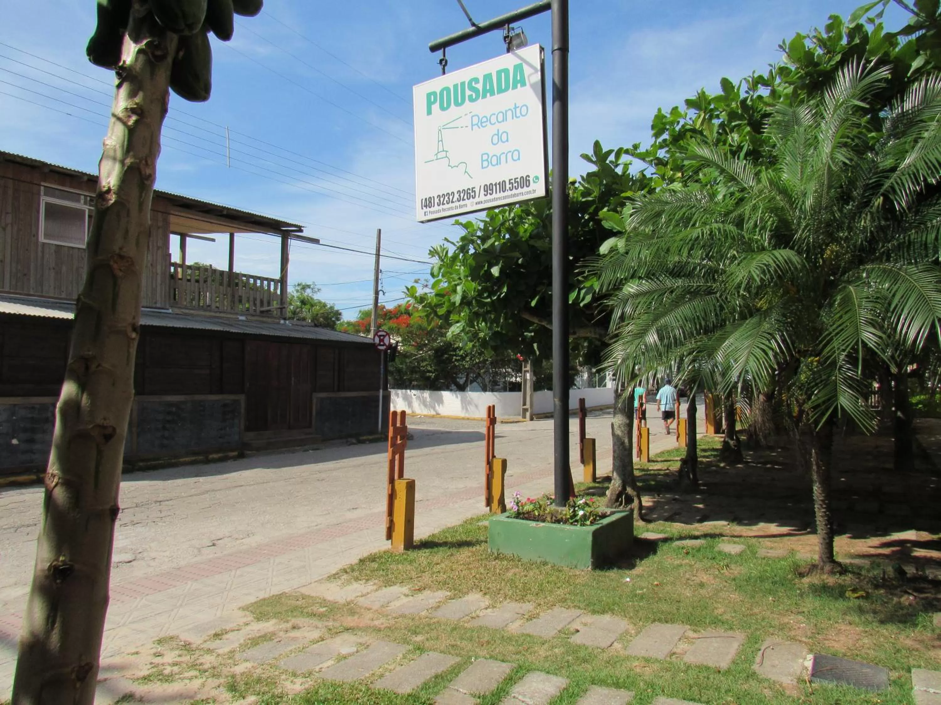 Property logo or sign in Pousada Recanto da Barra