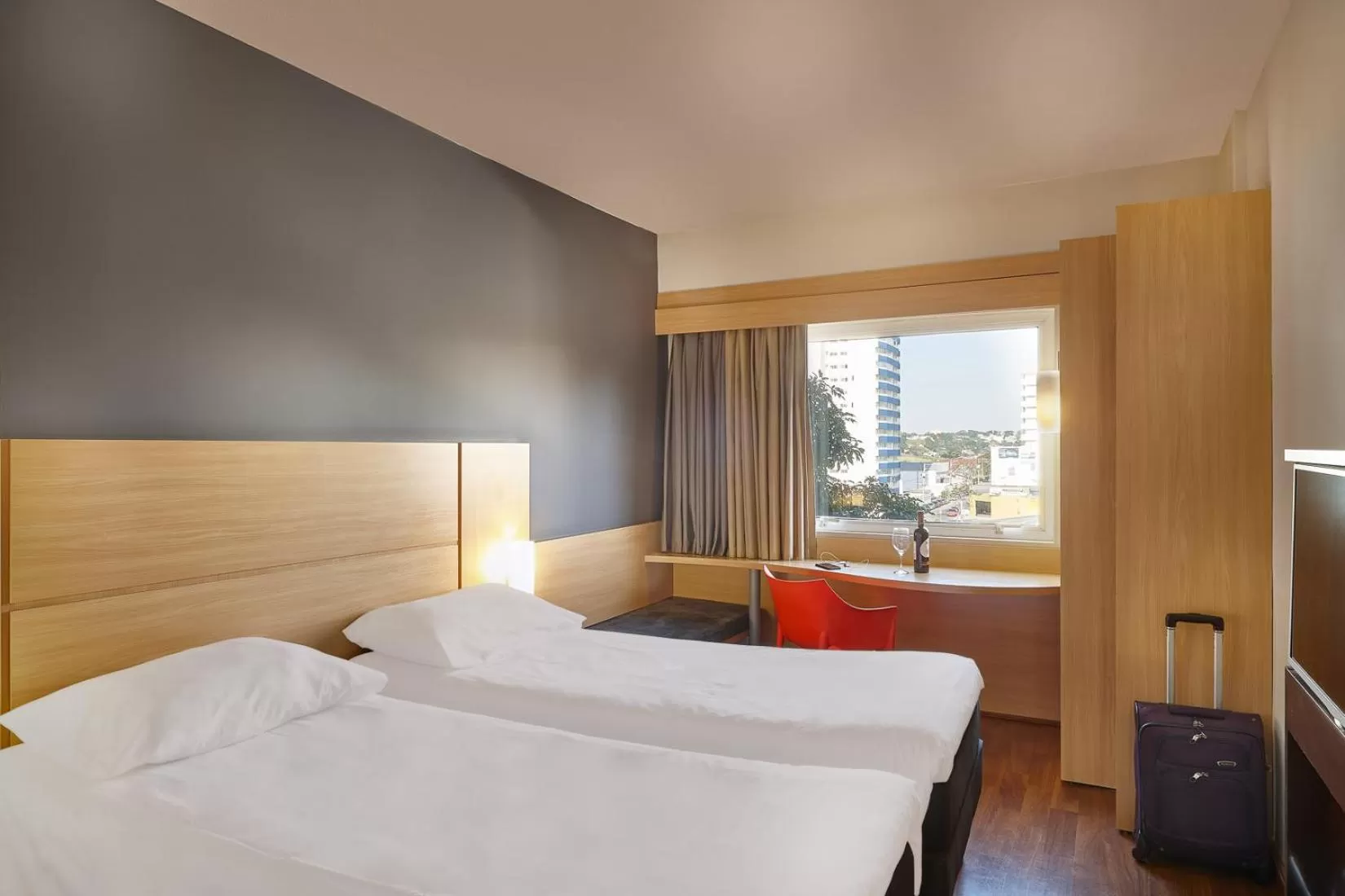 Bed in ibis Sao Jose dos Campos Dutra