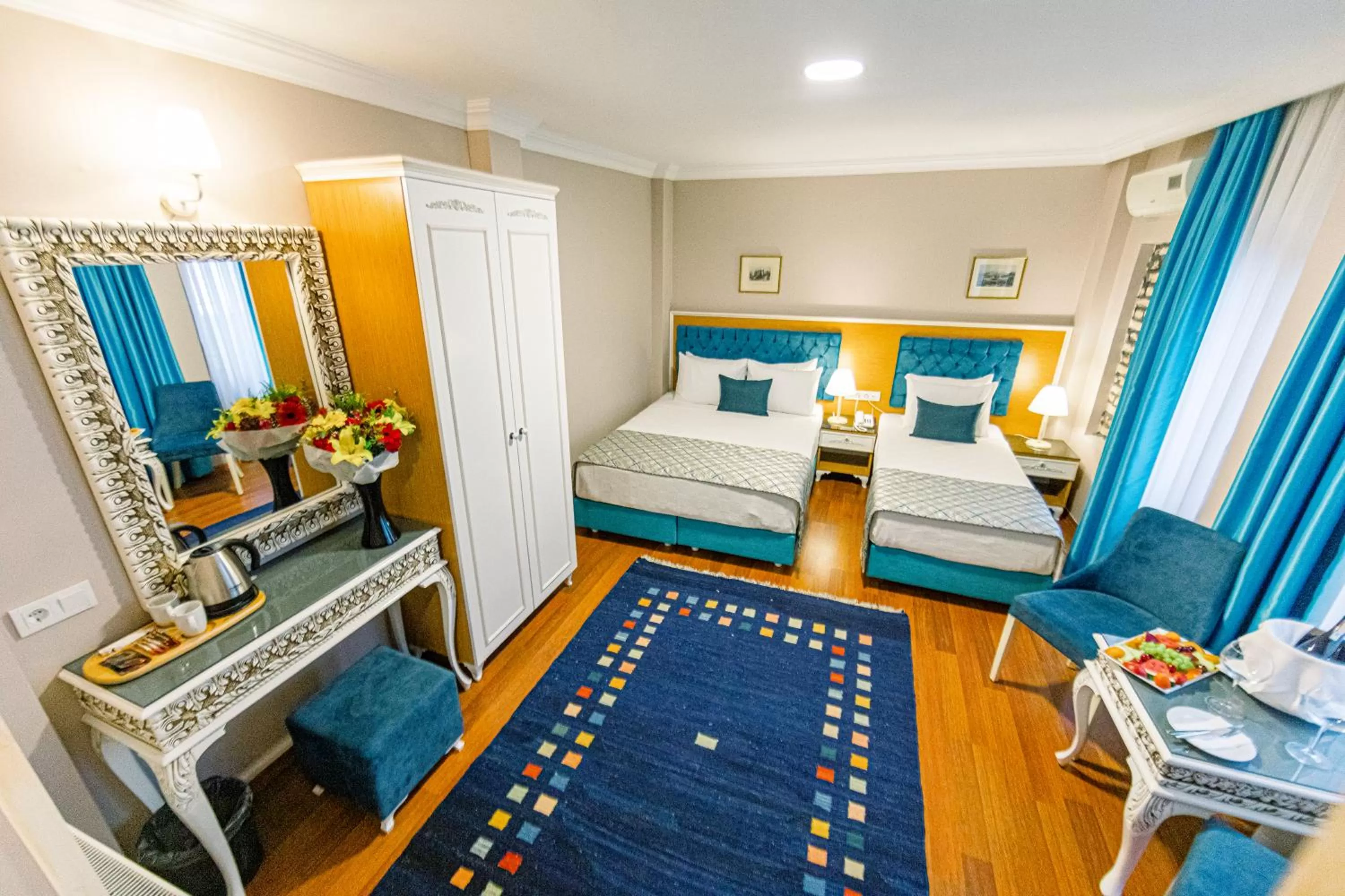 Massage, Bed in Acacia Mansion Hotel