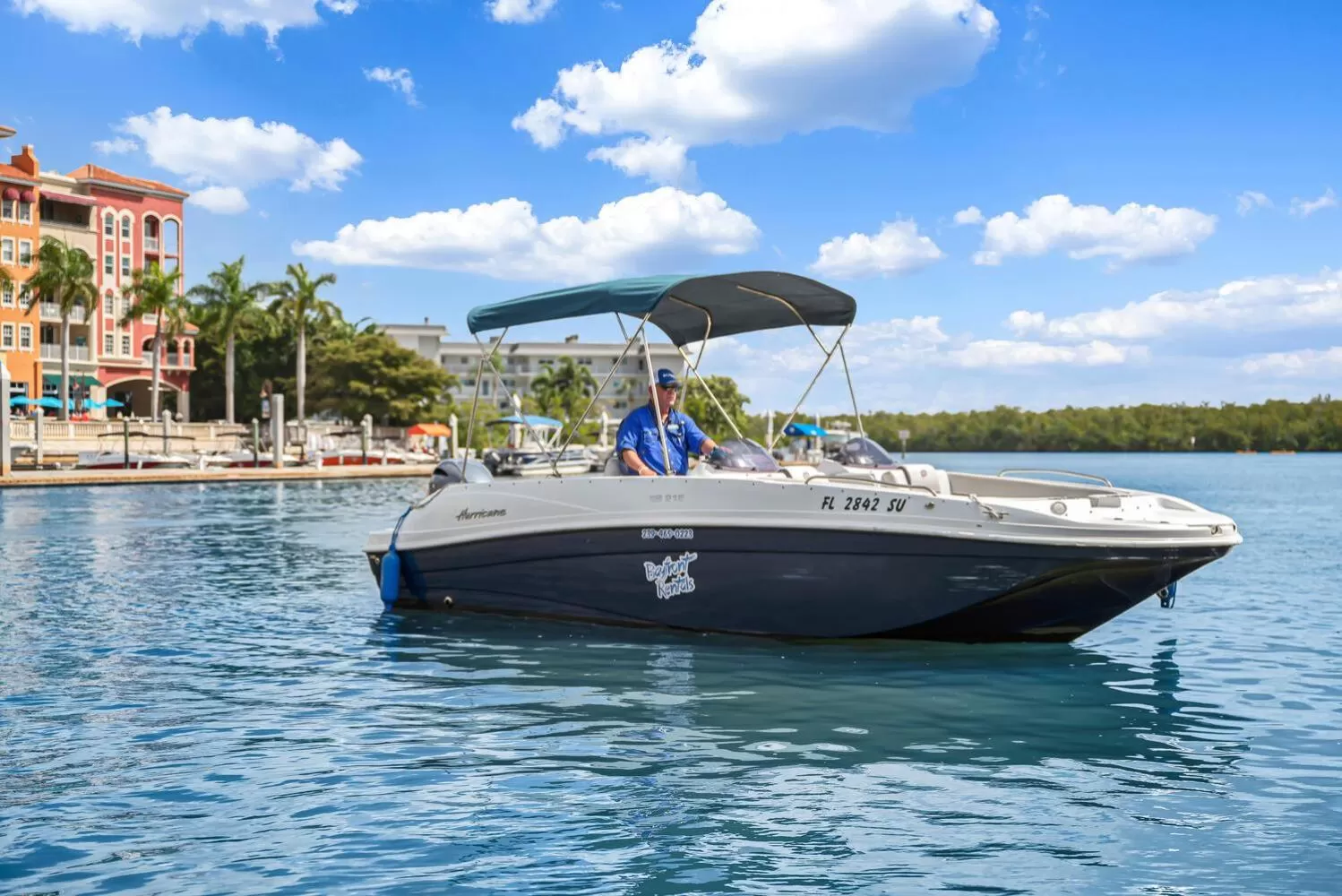 People in Bayfront Inn 5th Avenue