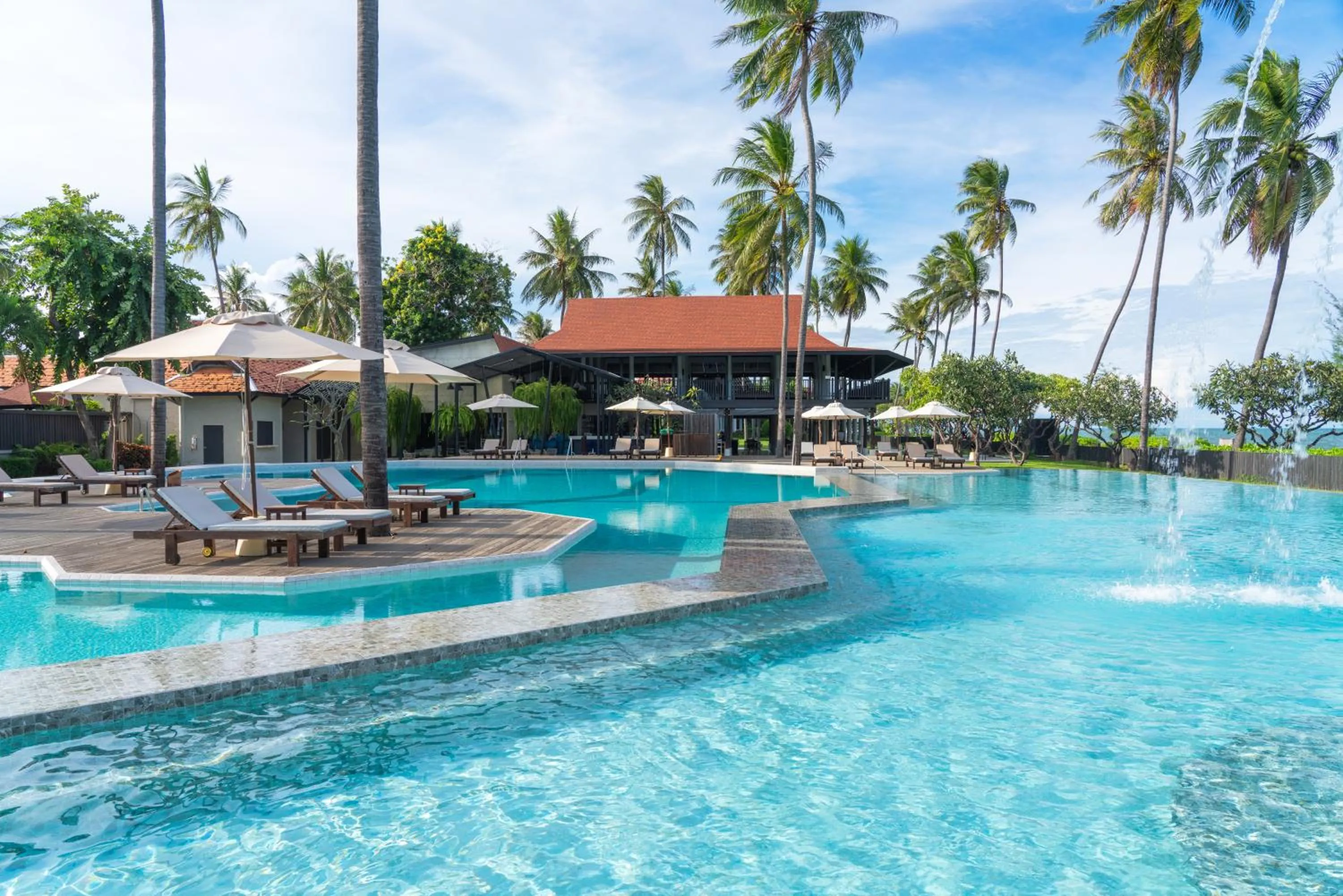 Swimming pool in Wyndham Hua Hin Pranburi Resort & Villas