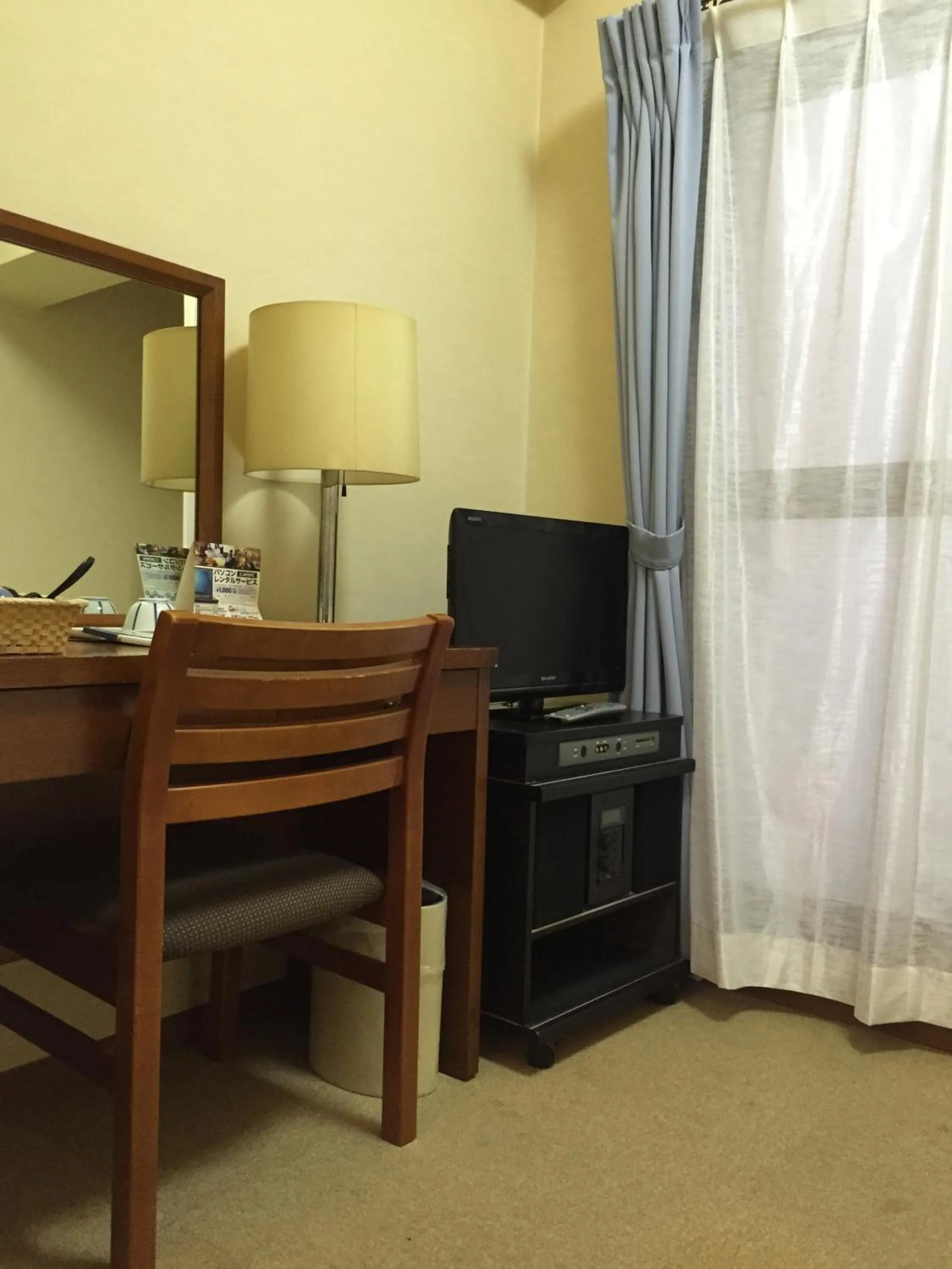 Seating area in Sky Heart Hotel Kawasaki