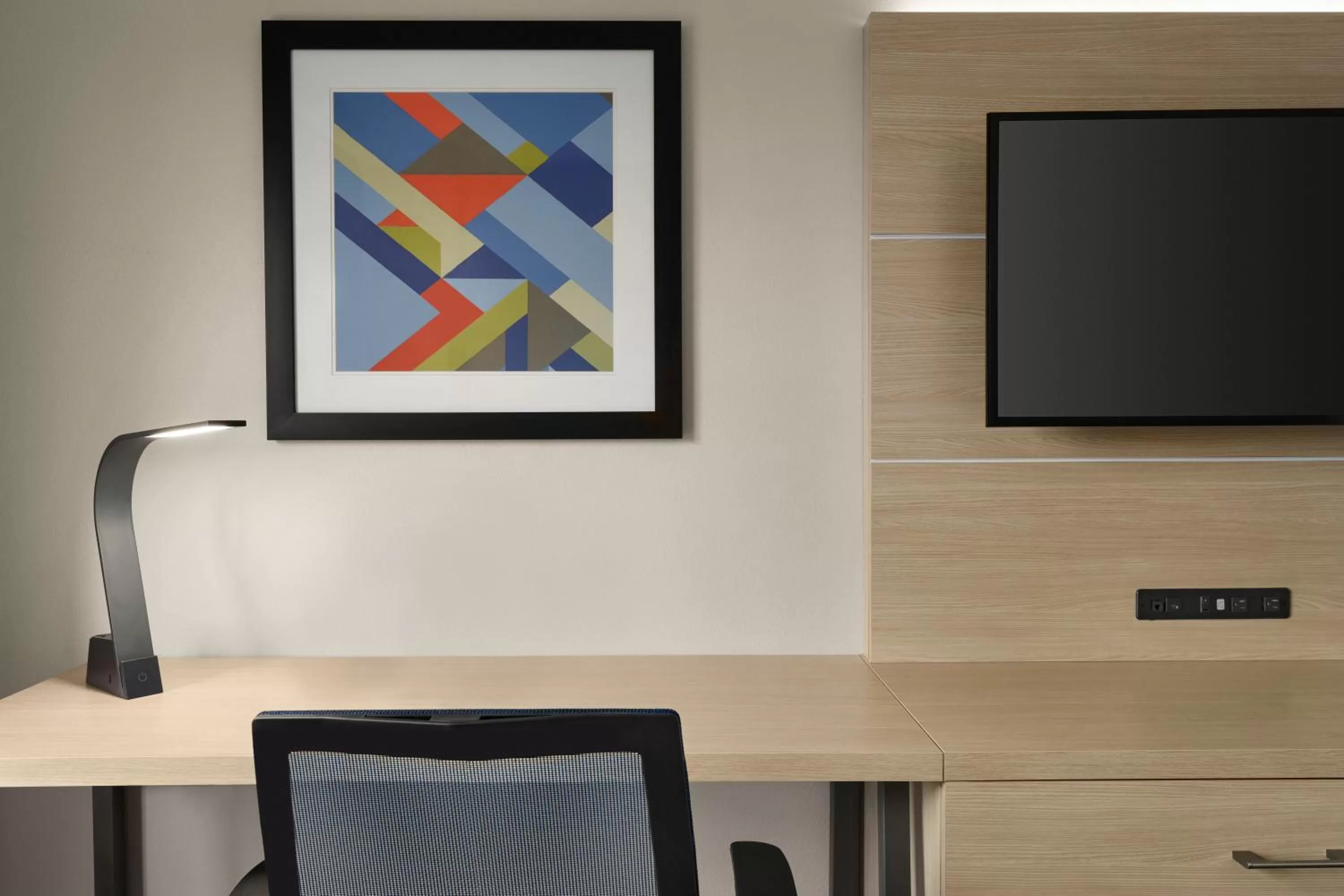 Photo of the whole room in Holiday Inn Express Hotel & Suites Mount Pleasant - Charleston by IHG