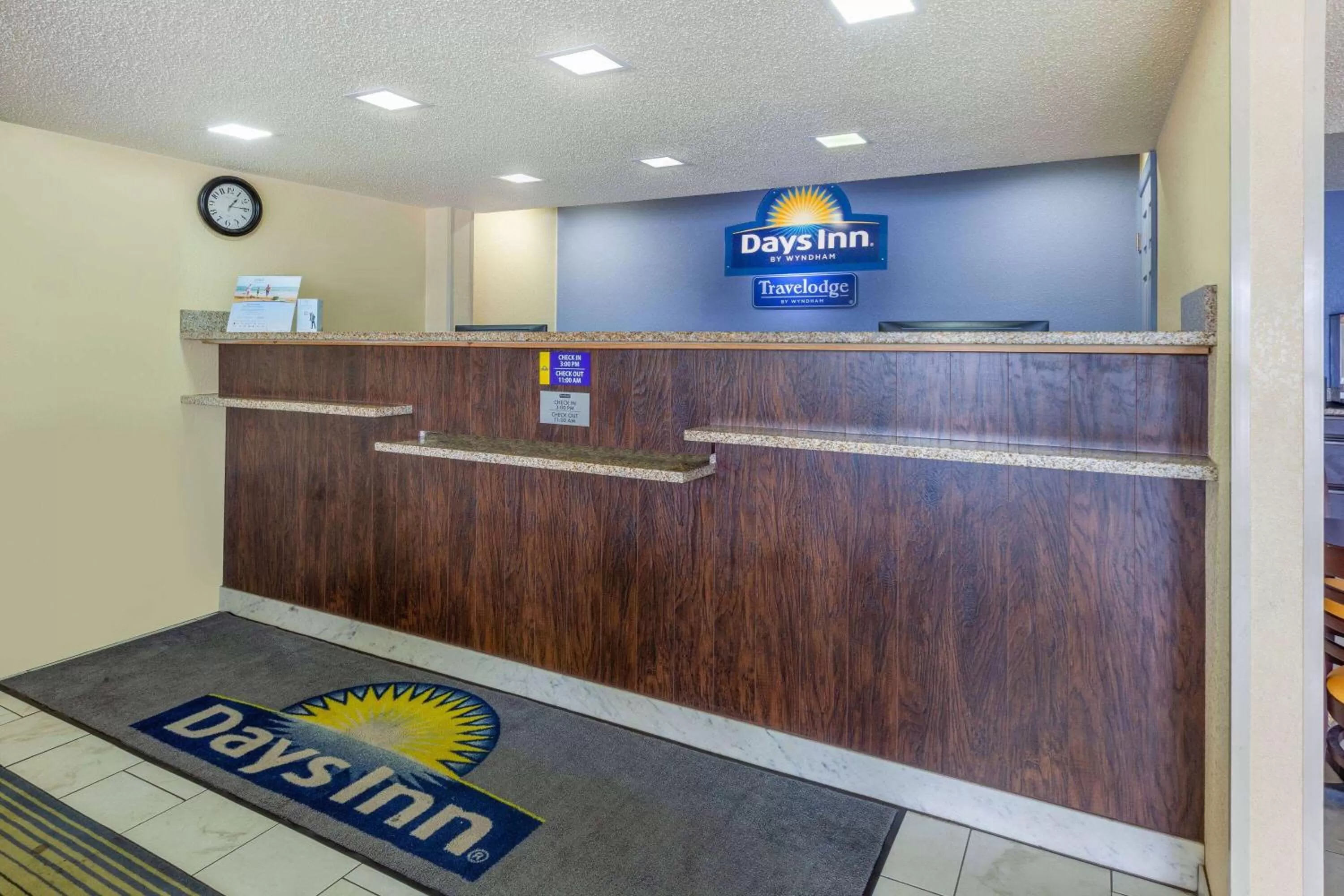 Lobby or reception in Days Inn by Wyndham Charles Town