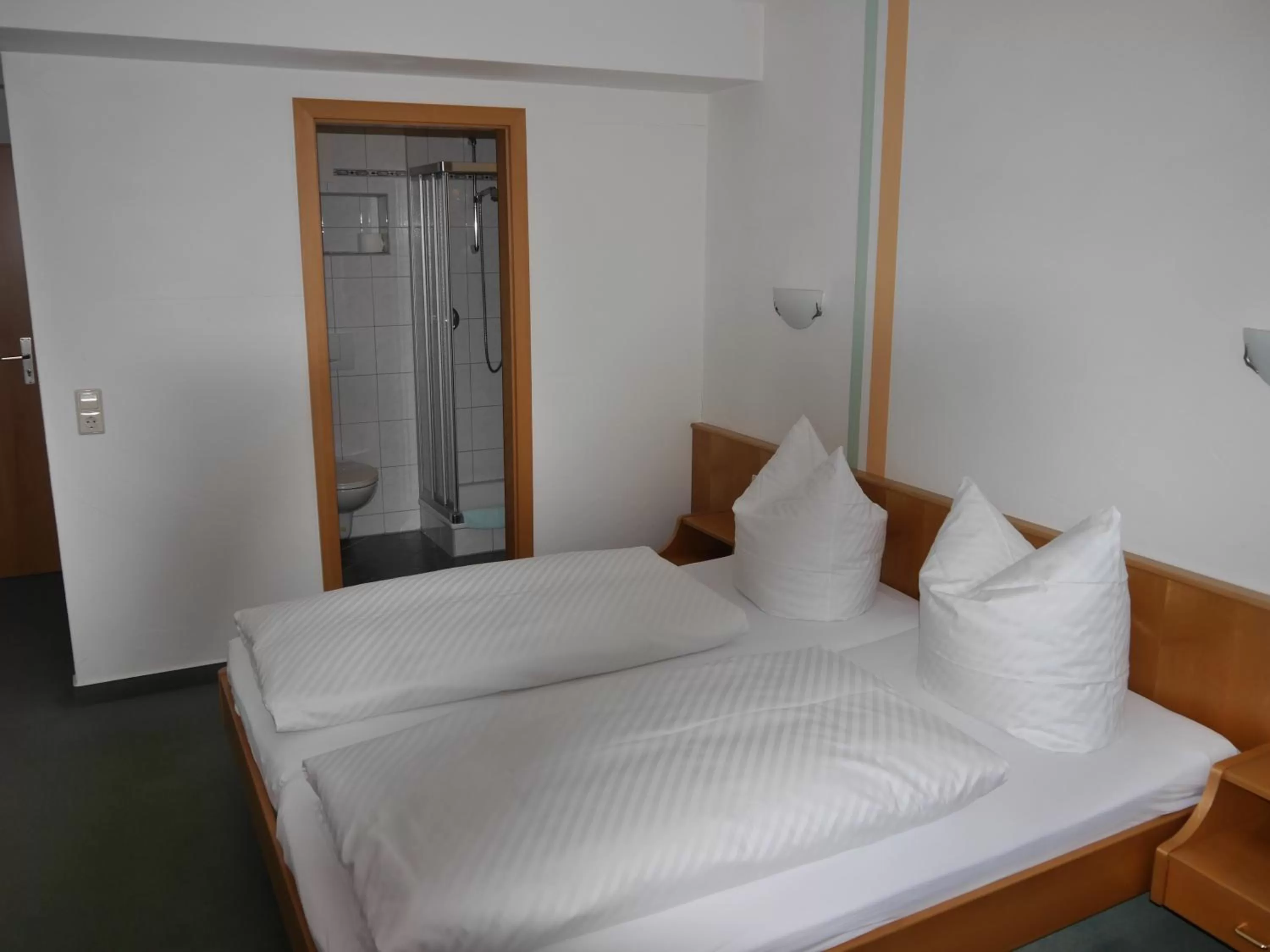 Bed in Gasthof Hotel Adler Inneringen