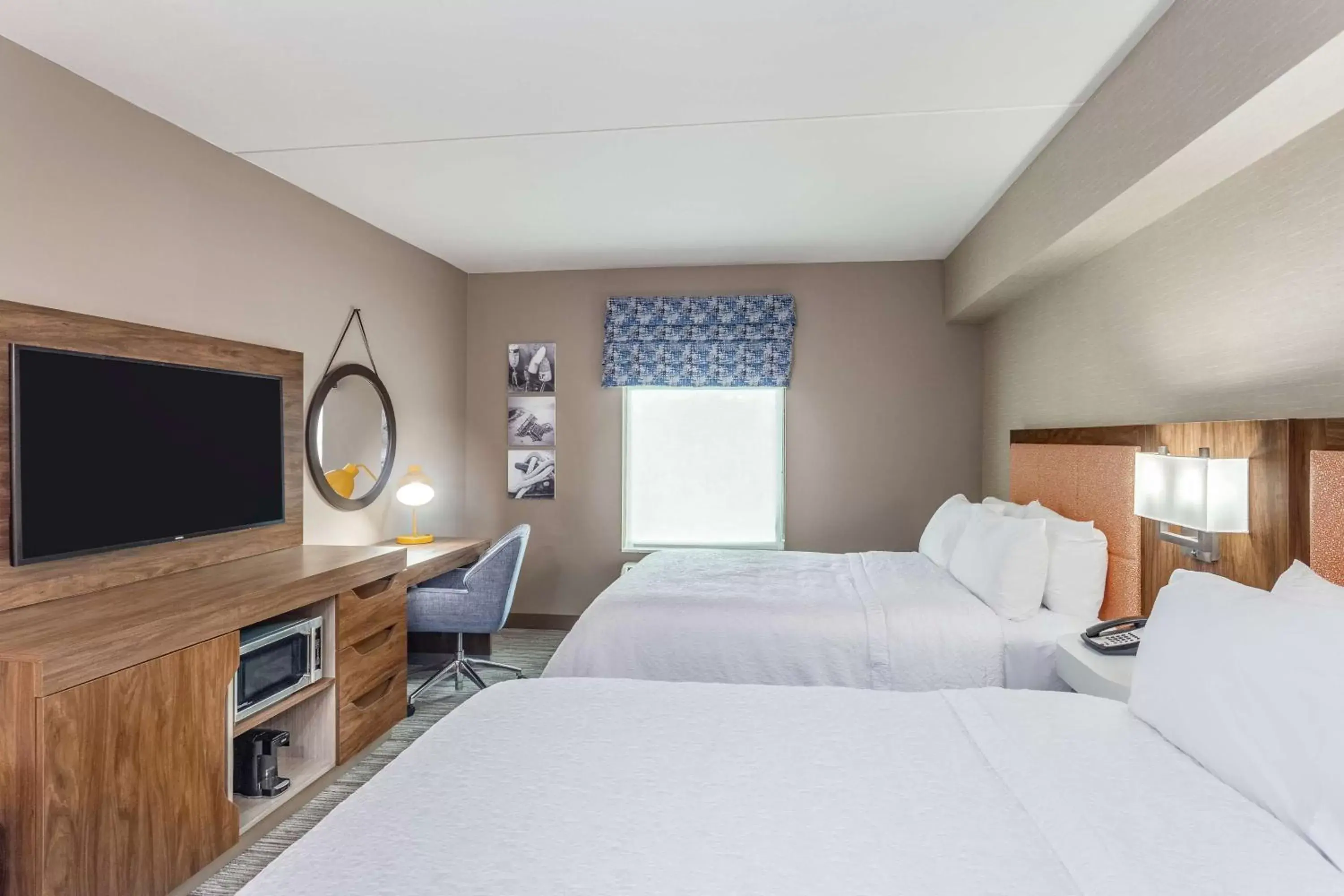 Queen Room with Two Queen Beds - Mobility and Hearing Access in Hampton Inn & Suites Kittery-Portsmouth Queen Room with Two Queen Beds - Mobility and Hearing Access in Hampton Inn & Suites Kittery-Portsmouth