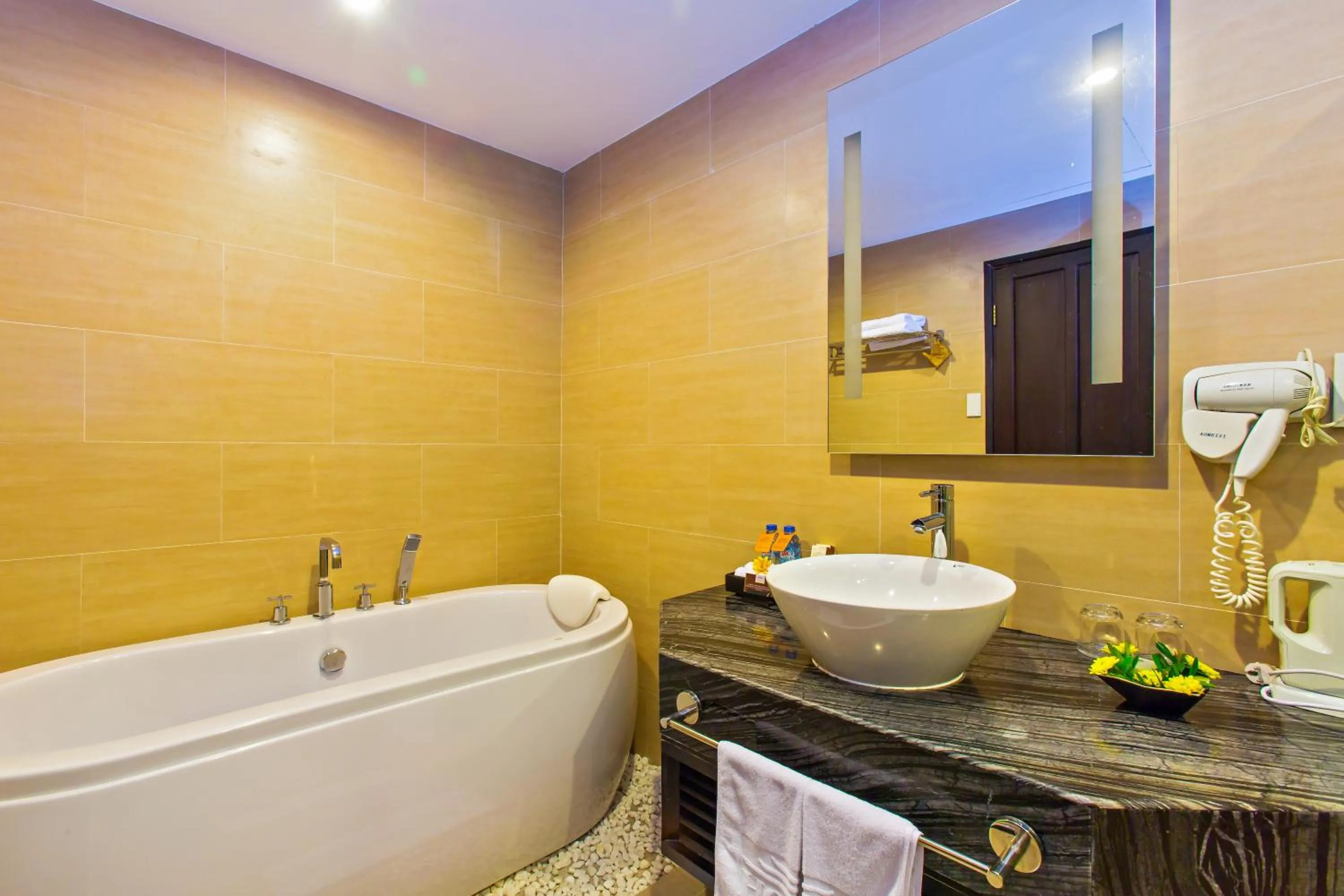 Bathroom in HOI AN HISTORIC HOTEL