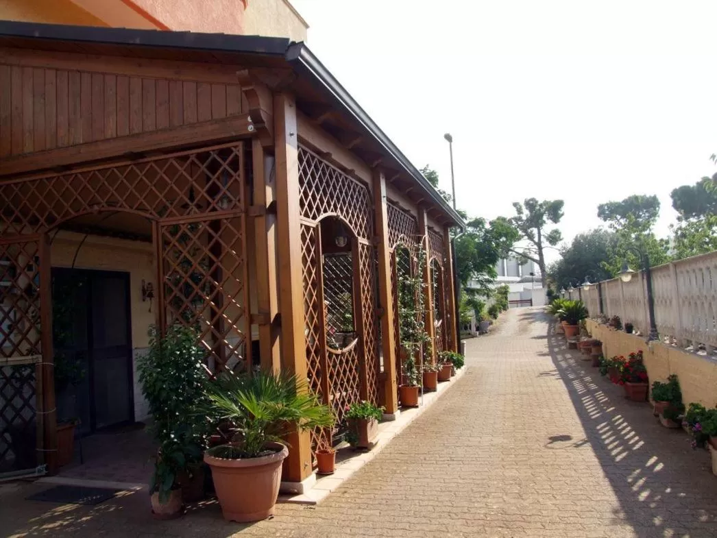 Property building in Villa Franca B&B