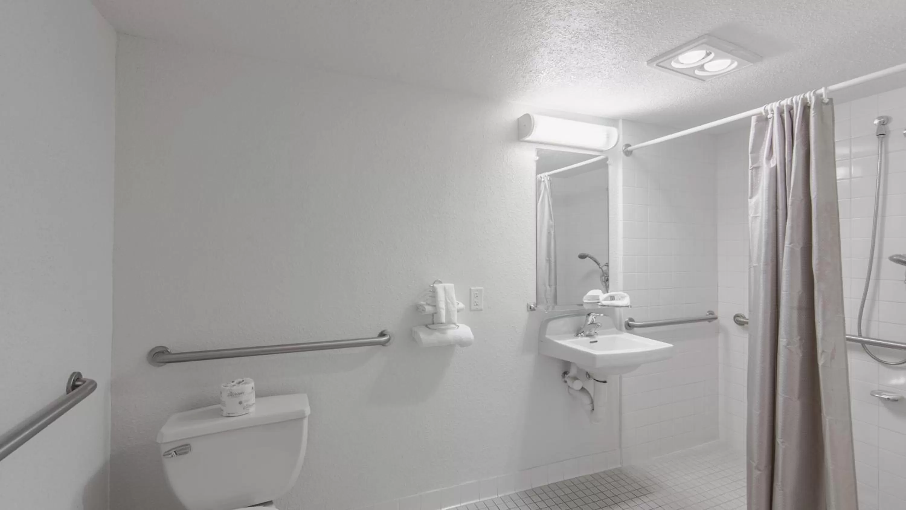 Bathroom in Motel 6-Medford, OR - North