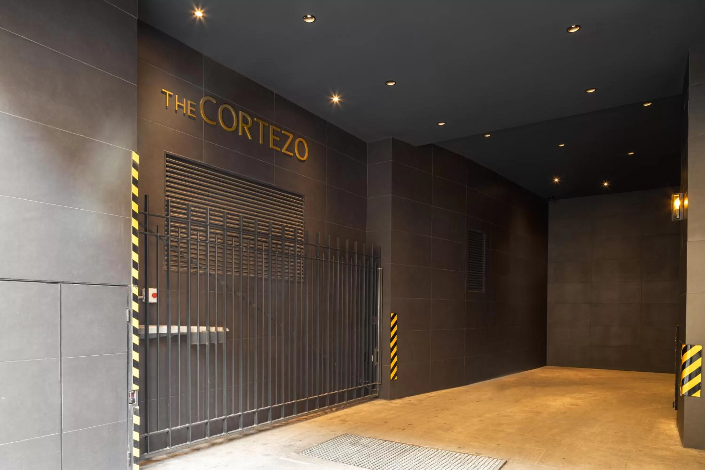 Parking in Hotel Cortezo