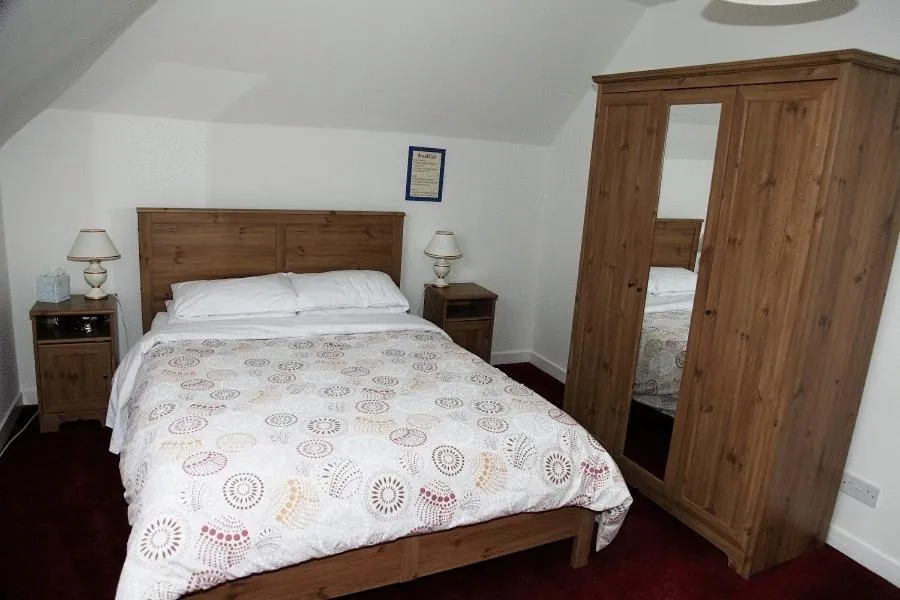 Bedroom, Bed in Balmoral Hotel