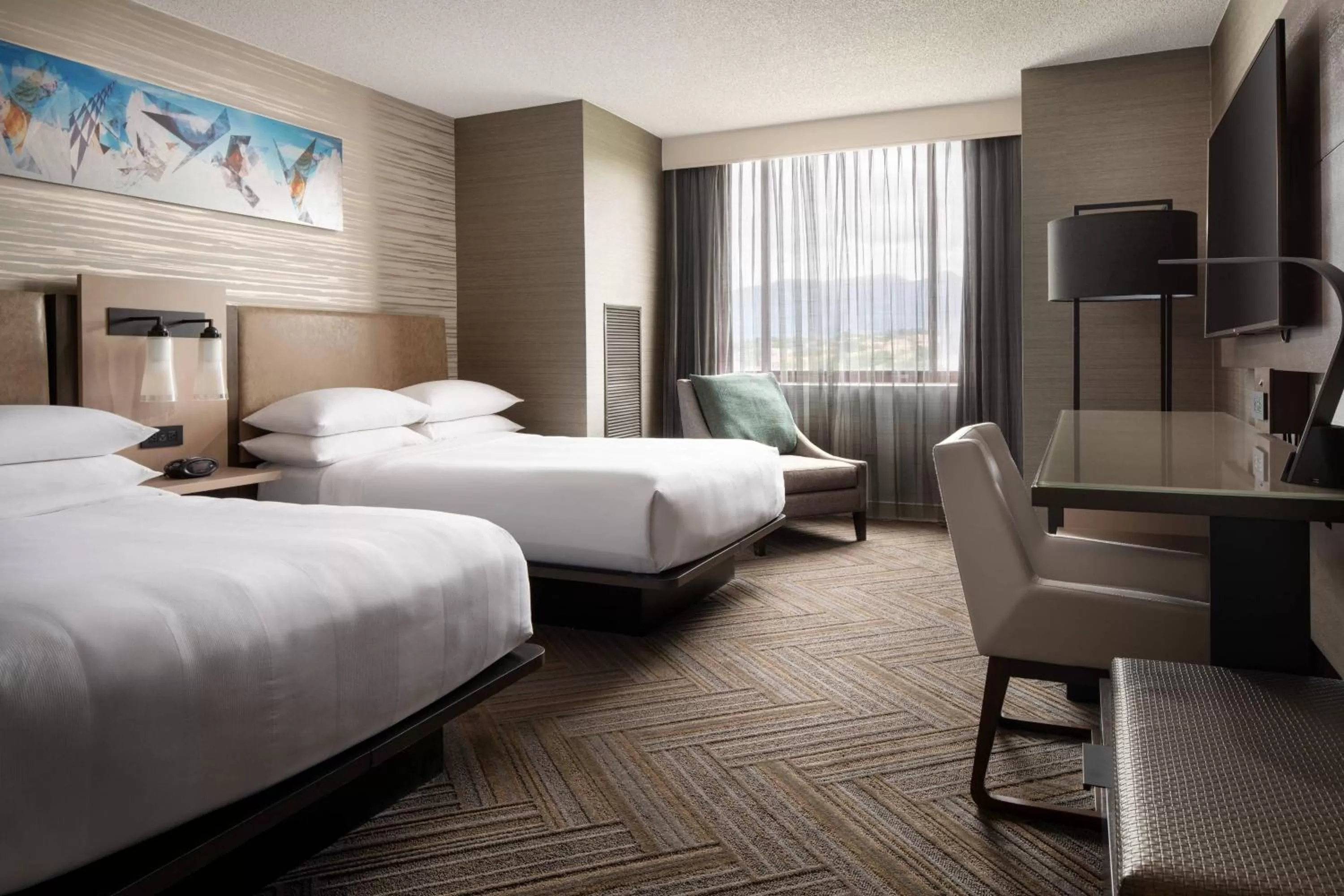 Photo of the whole room, Bed in Colorado Springs Marriott