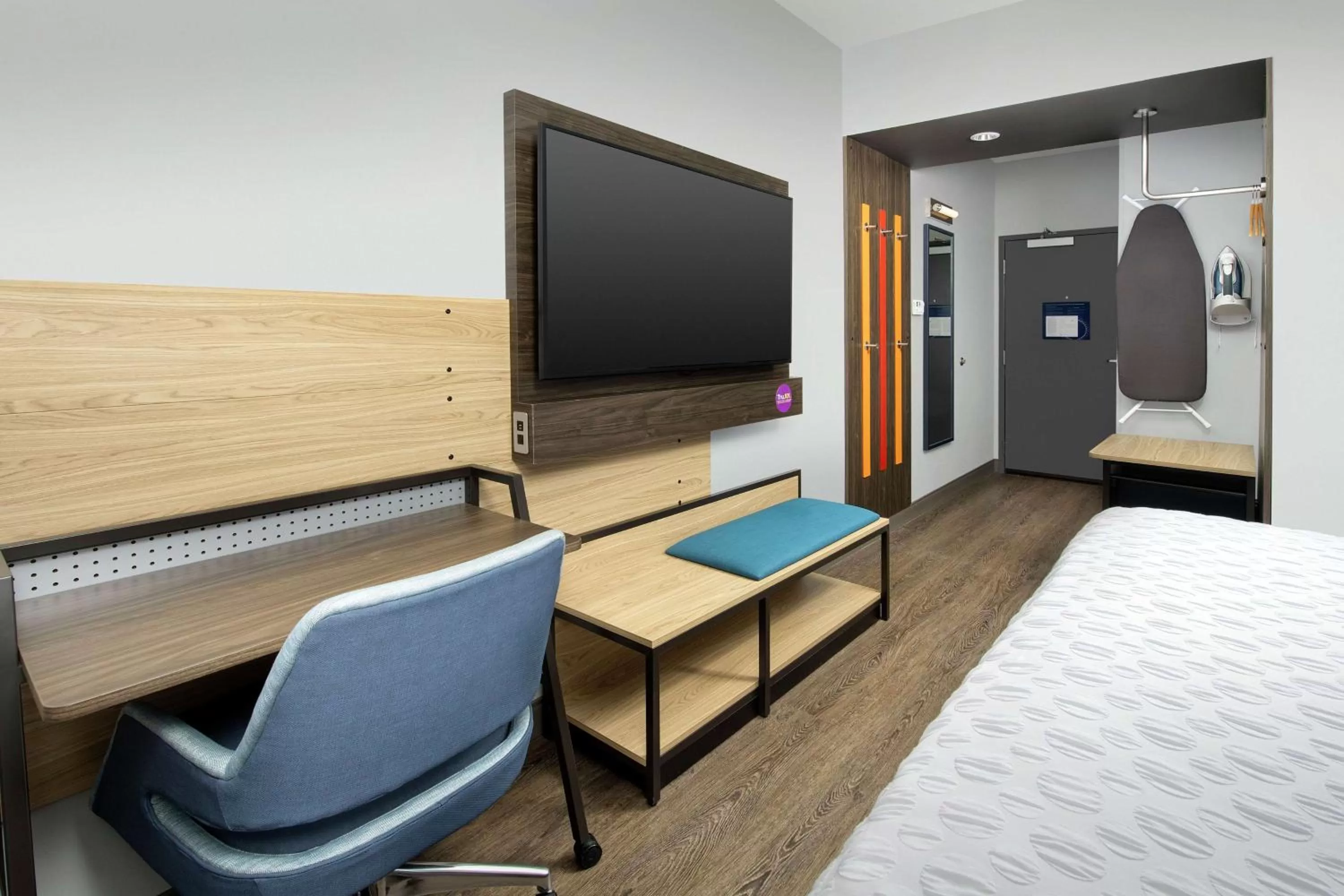 Bedroom in Tru By Hilton Denver Airport Tower Road