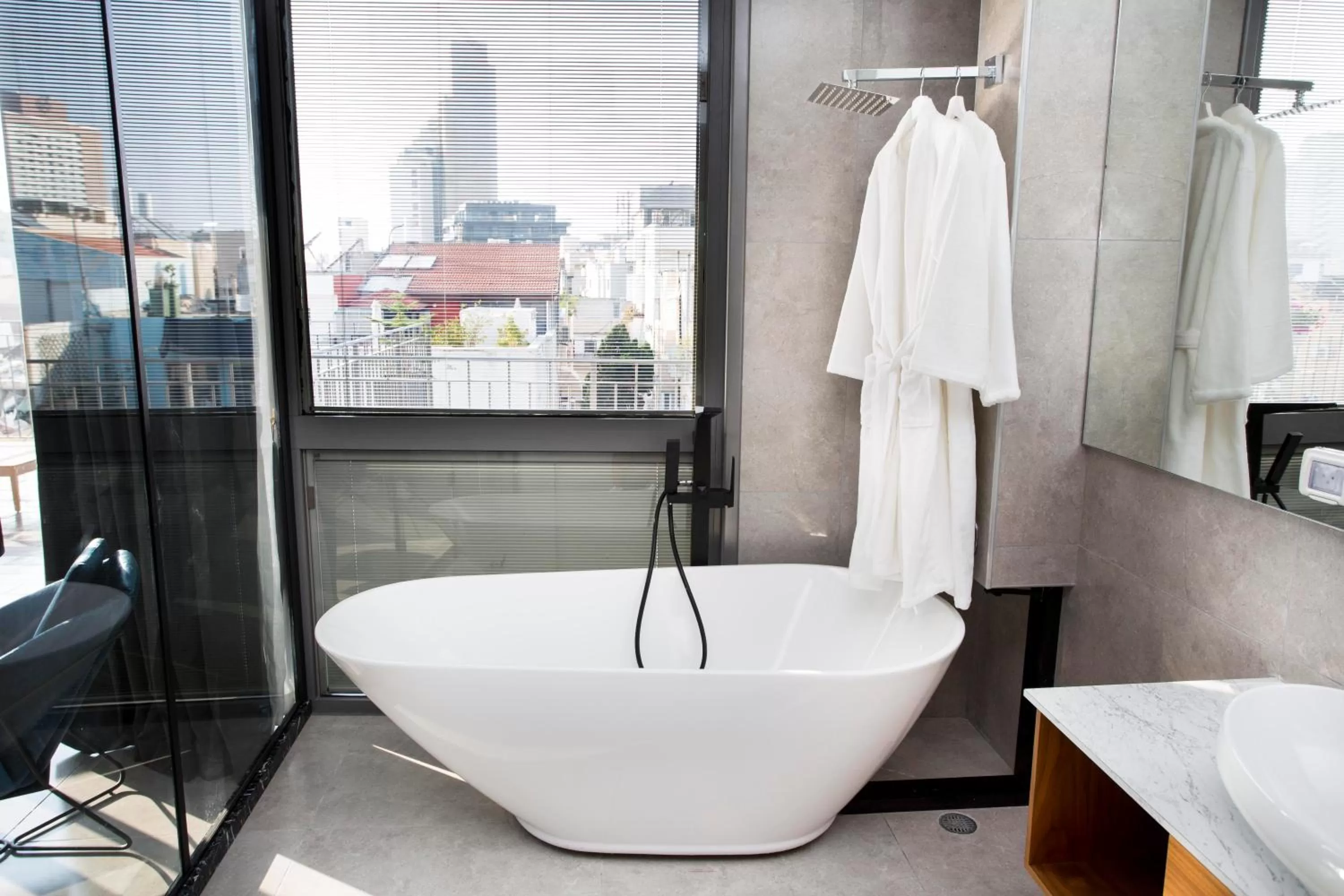 Bathroom in Emilia TLV