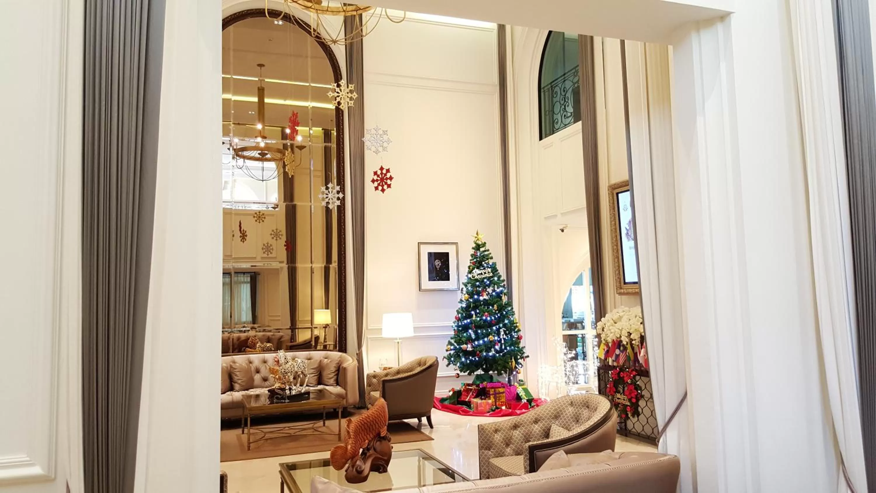 Communal lounge/ TV room in SN Plus Hotel - SHA Plus