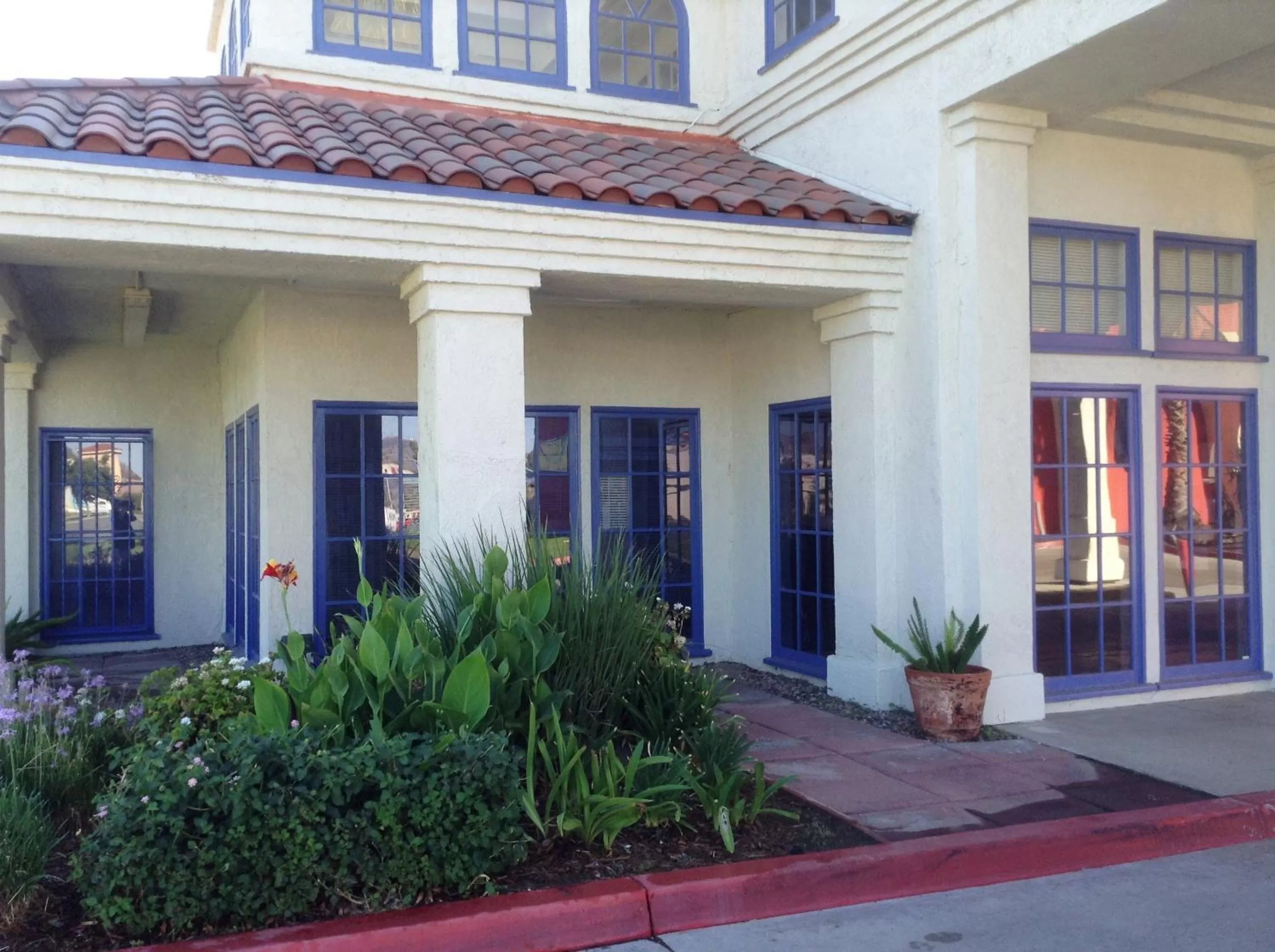 Property building in Motel 6 Hemet