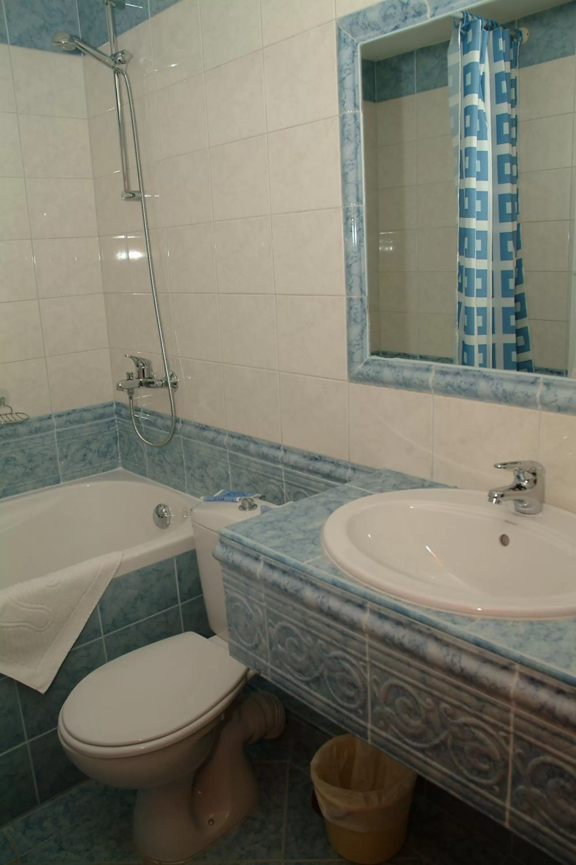 Bathroom in Hotel Dobrudja