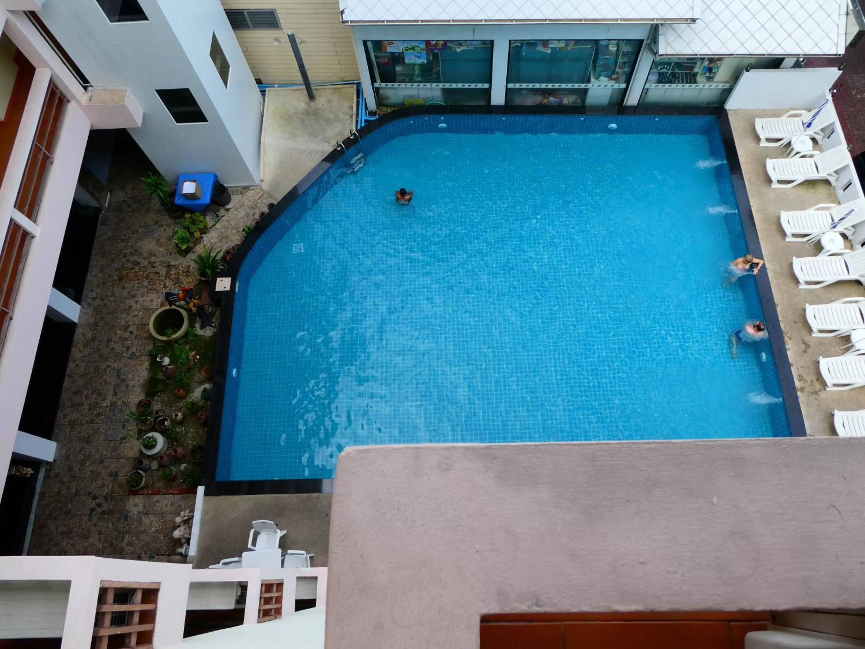 Bird's eye view in MANGO Lagoon Place