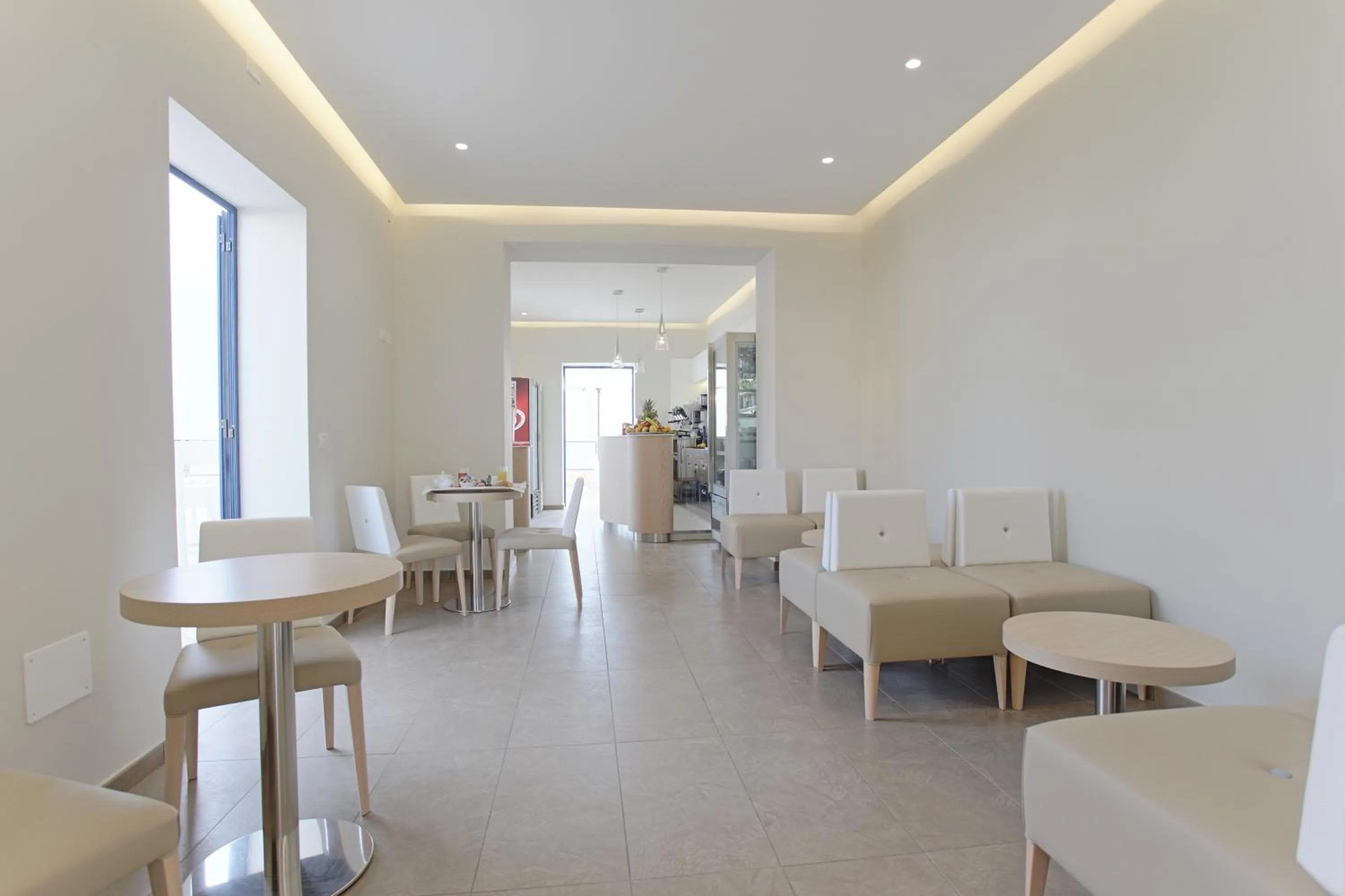 Lounge or bar in Scala Dei Turchi Resort